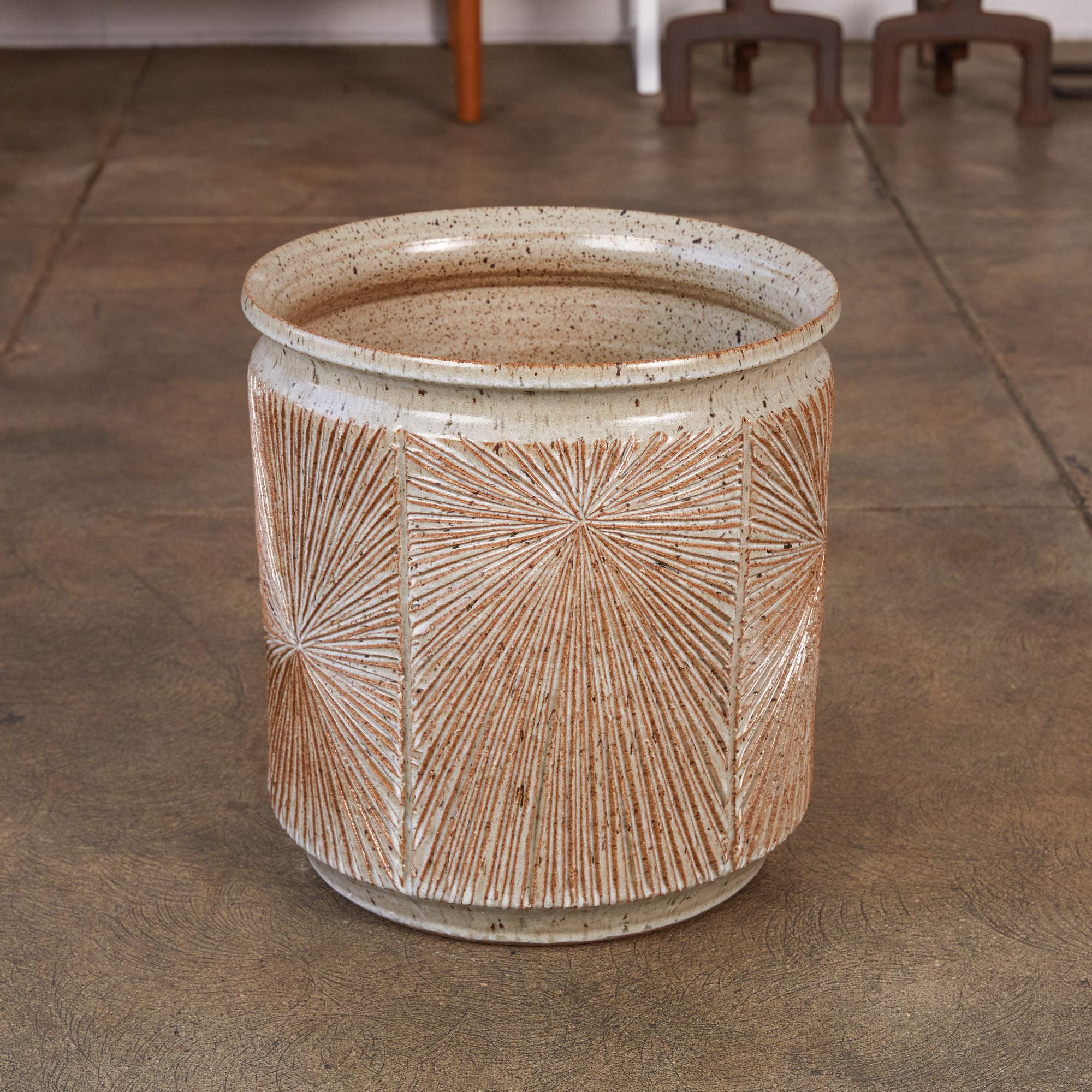 A very rare handmade studio planter from Earthgender, David Cressey and Robert Maxwell’s early 1970s project. This planter has been wheel thrown by hand, not slip cast like the regular production Earthgender pieces, making it a very rare example. It