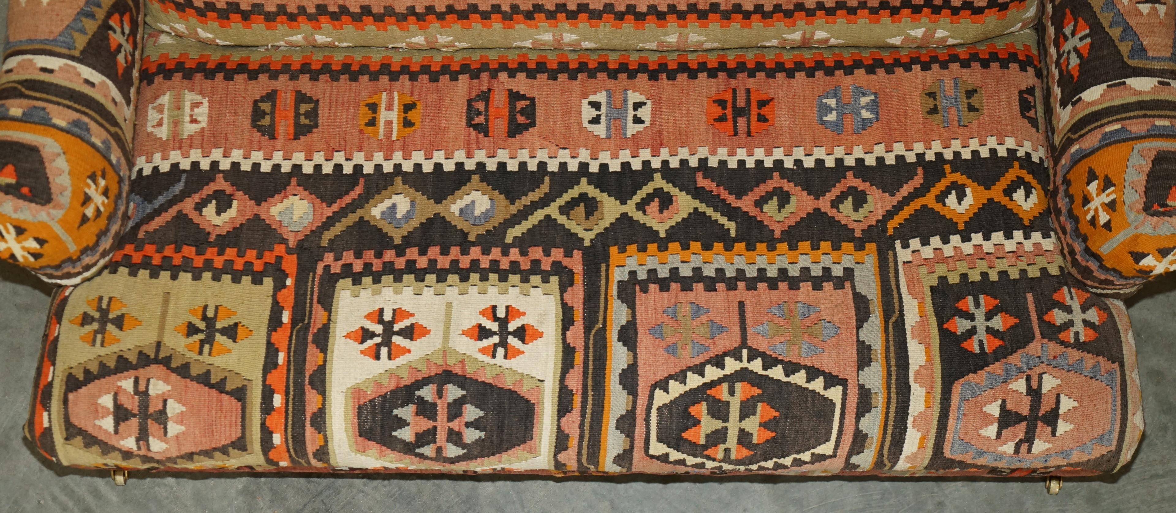 RARE ET Étincelante SMITH KILIM HOWARD & SON'S SOFA en vente 7