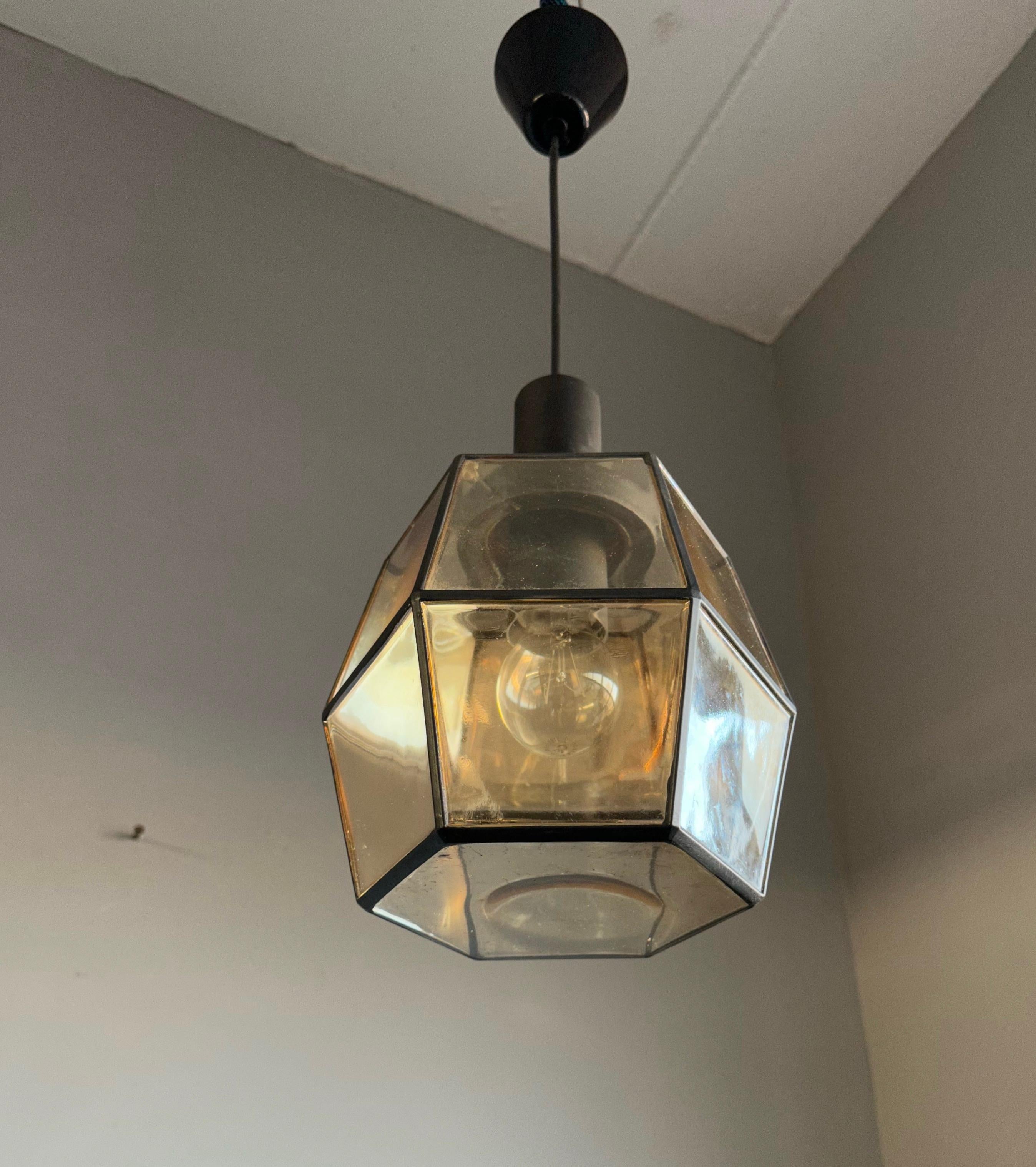Rare & Stylish Mid-Century Modern Glass & Metal Lined Pendant / Ceiling Lamp In Excellent Condition For Sale In Lisse, NL