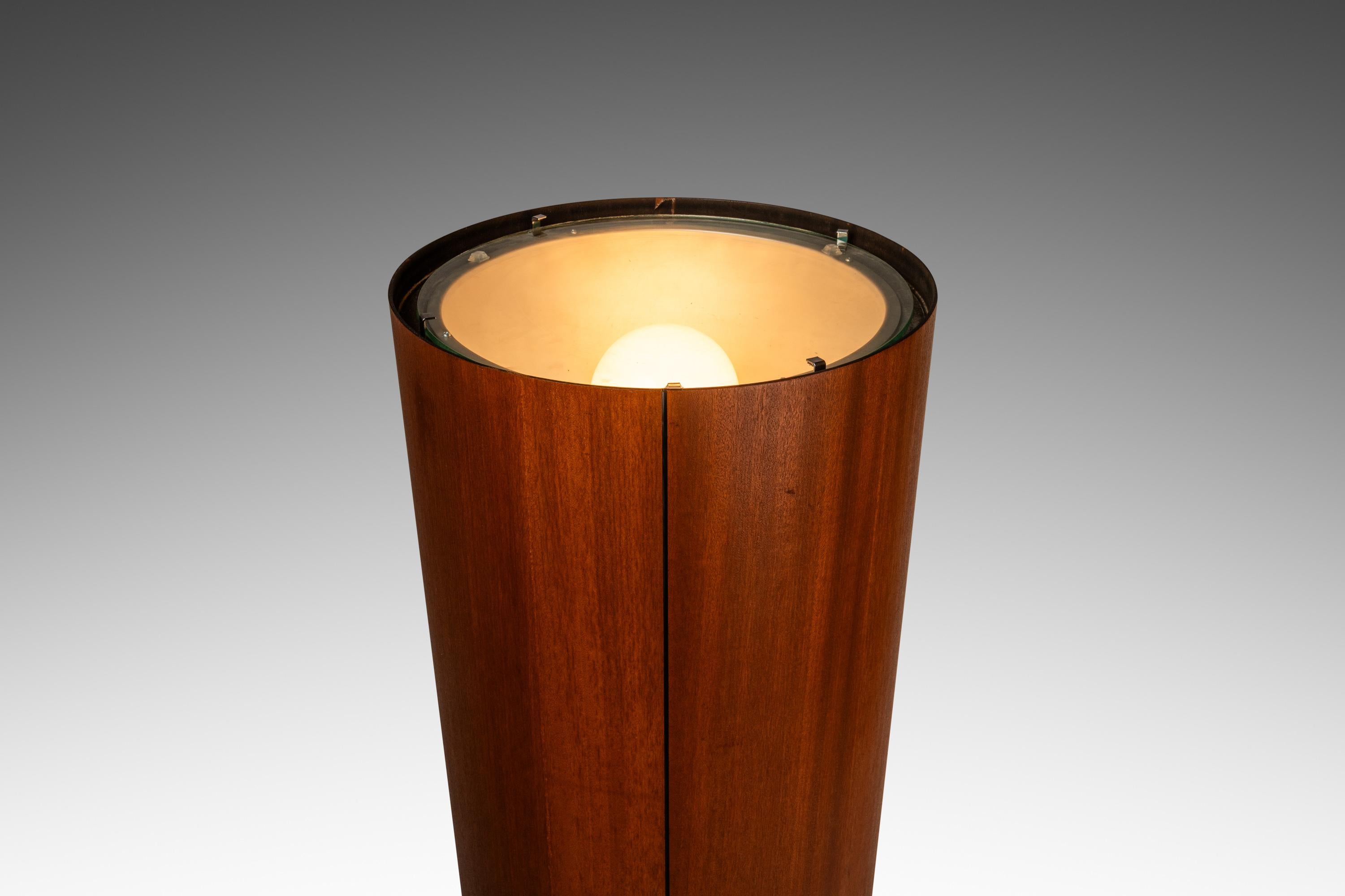 RARA Lámpara de pie del Hotel Shelbourne, Miami Beach, EE.UU., c. 1940s Estadounidense en venta