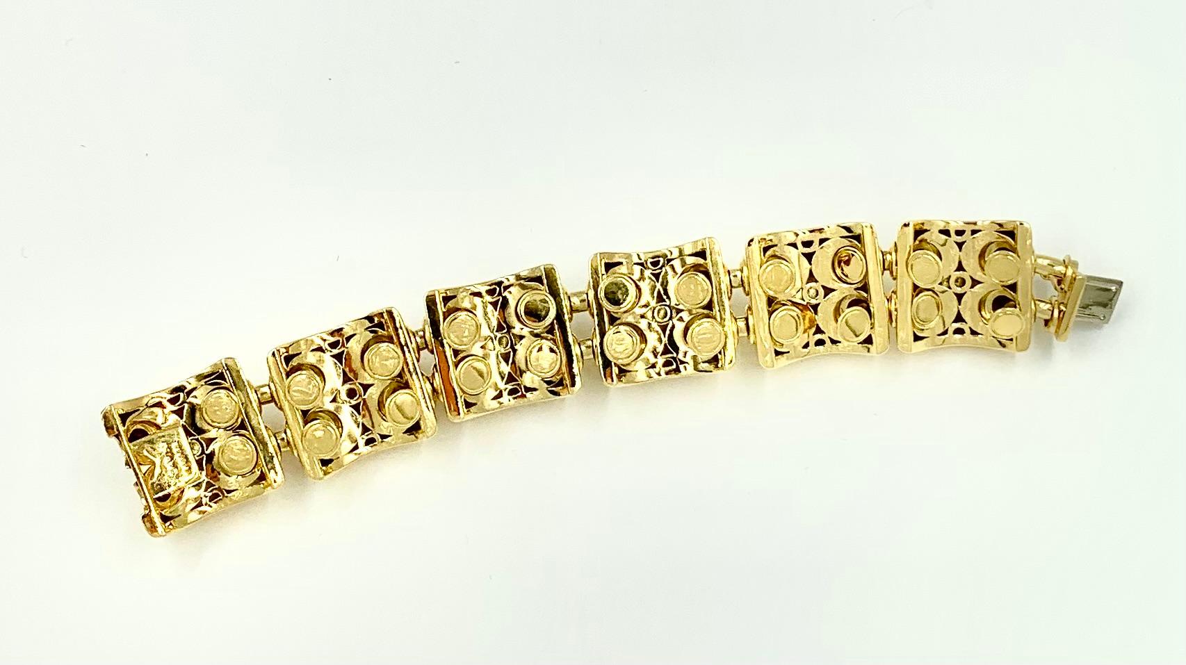 Rare Substantial Seaman Schepps 18K Yellow Gold Pyramid Bracelet For Sale 7