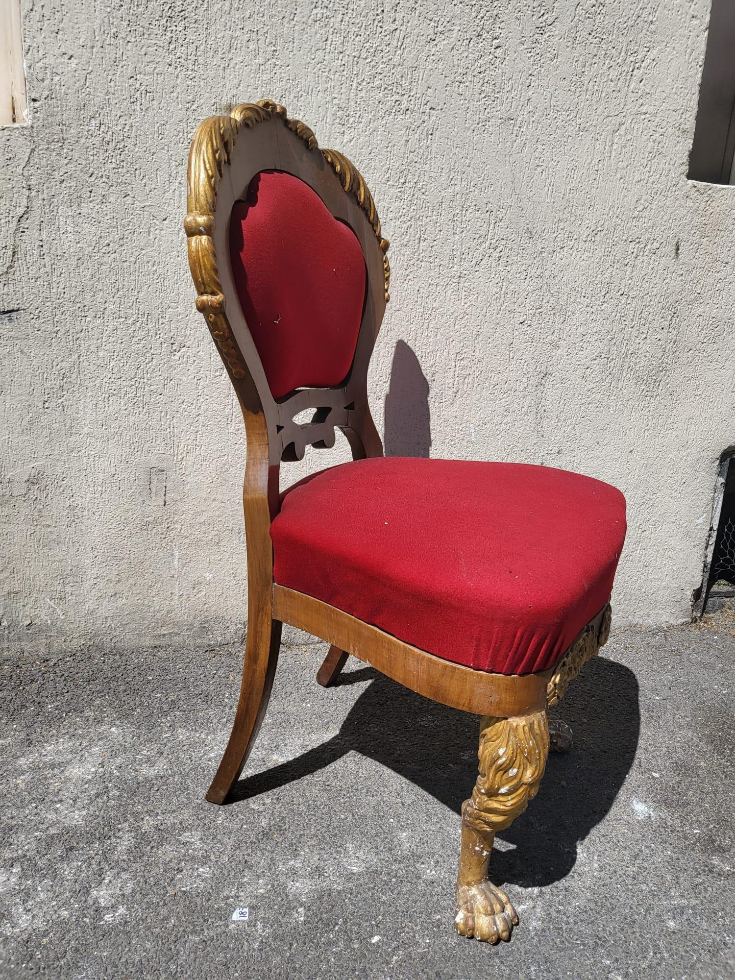Rara suite di 20 + 2 sedie in legno dorato, XIX secolo in vendita 3