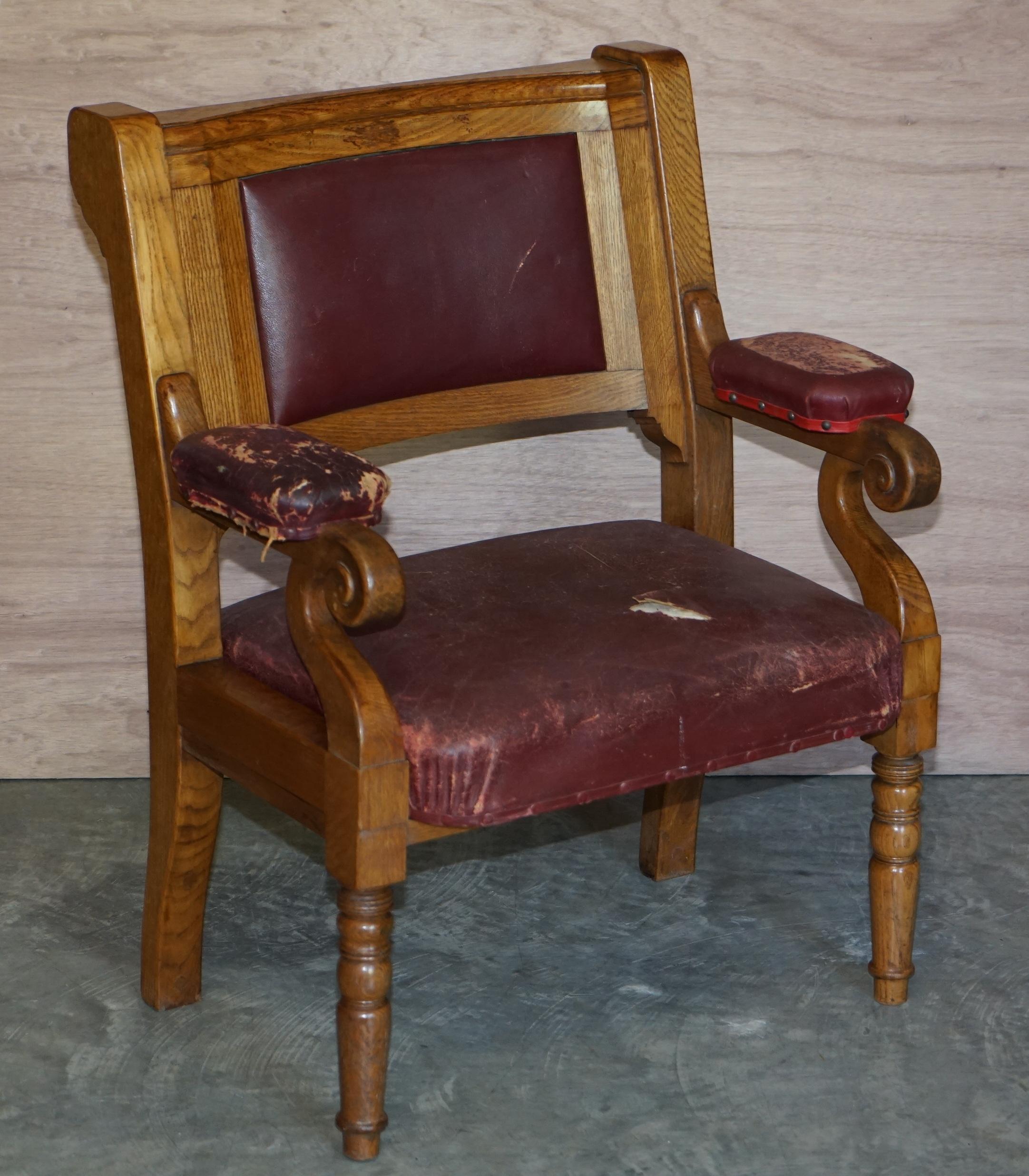 Rare Suite of Six Very Large Original Leather Golden Oak Freemason's Armchairs For Sale 9