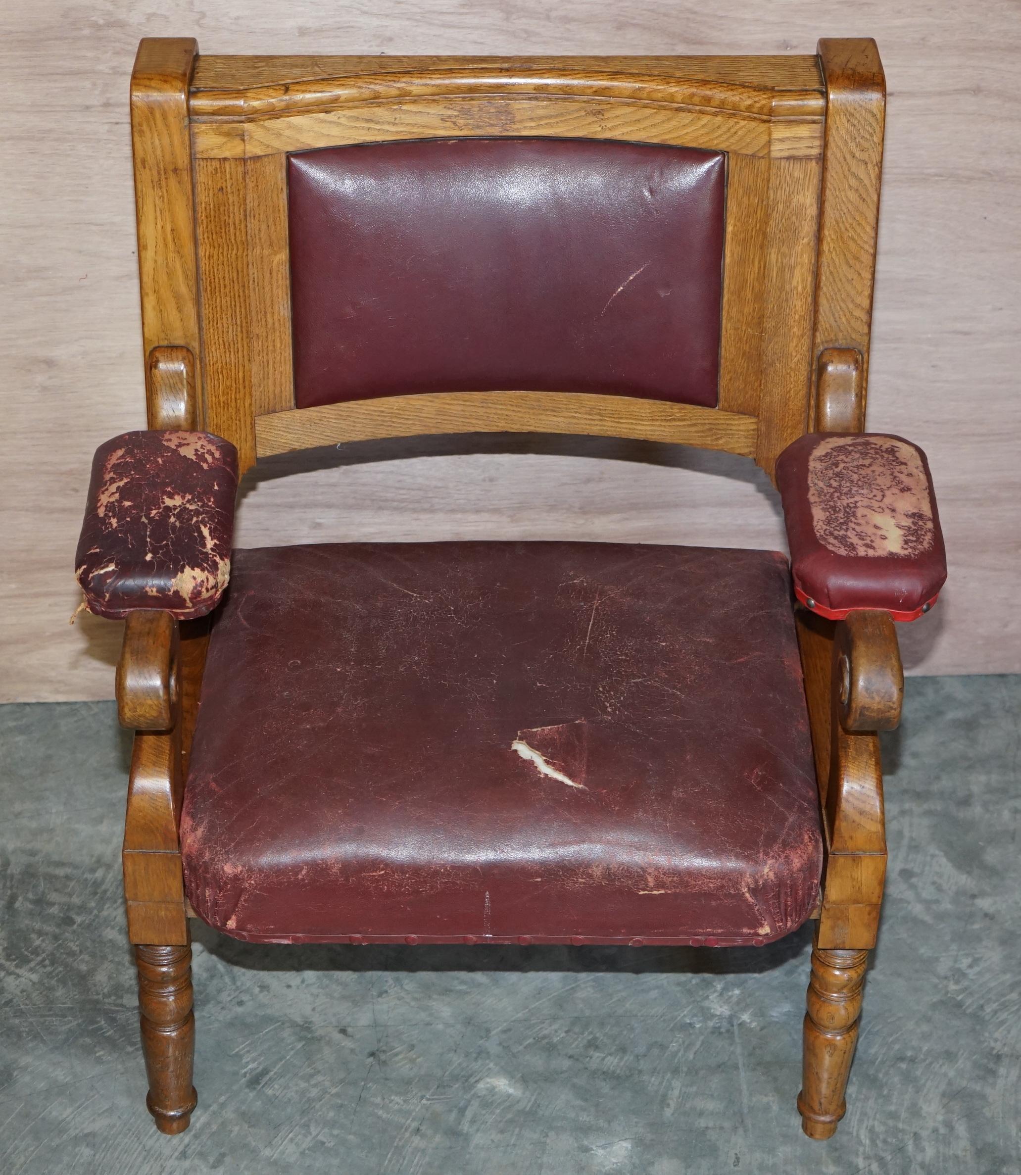 Rare Suite of Six Very Large Original Leather Golden Oak Freemason's Armchairs For Sale 10