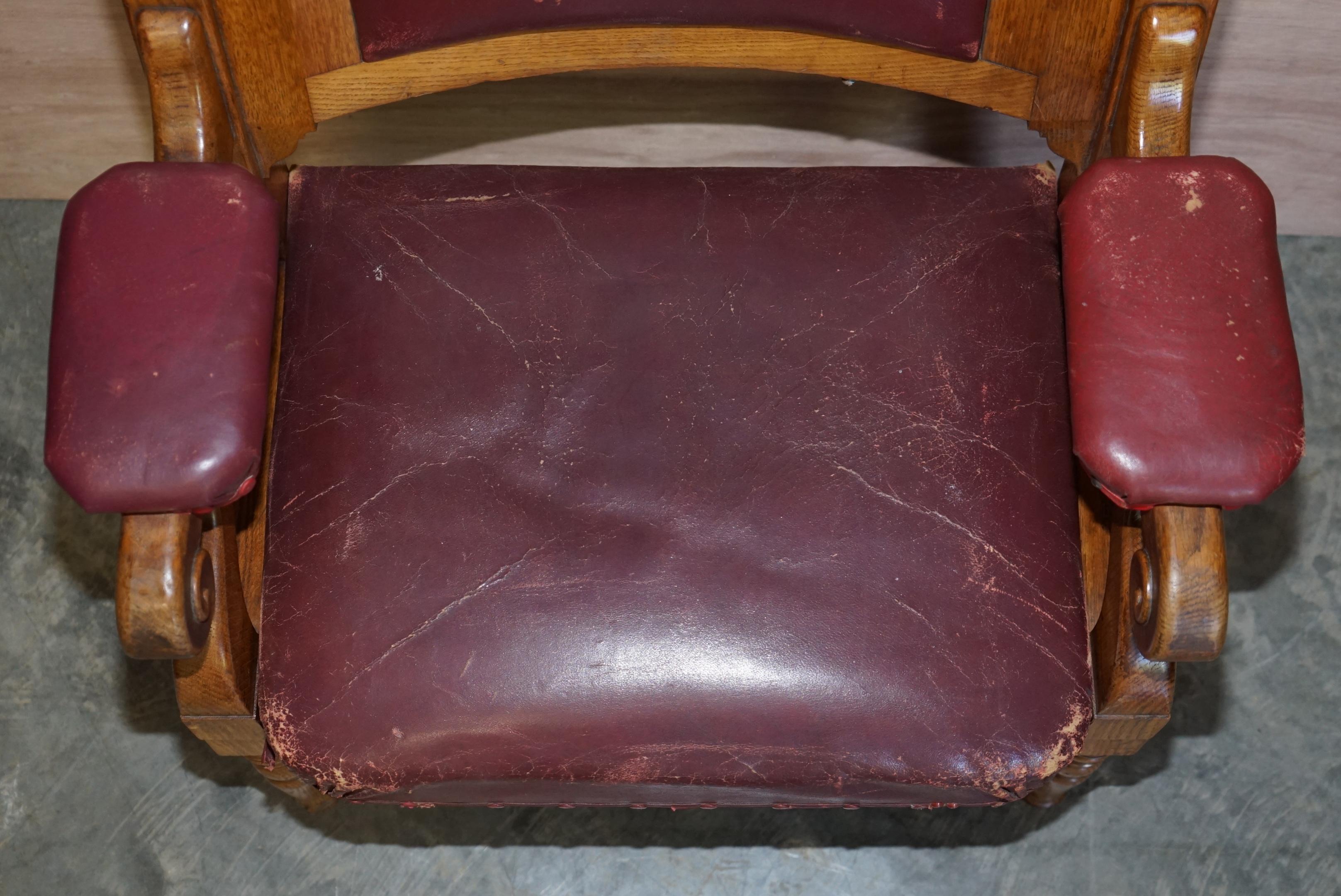 Rare Suite of Six Very Large Original Leather Golden Oak Freemason's Armchairs For Sale 2