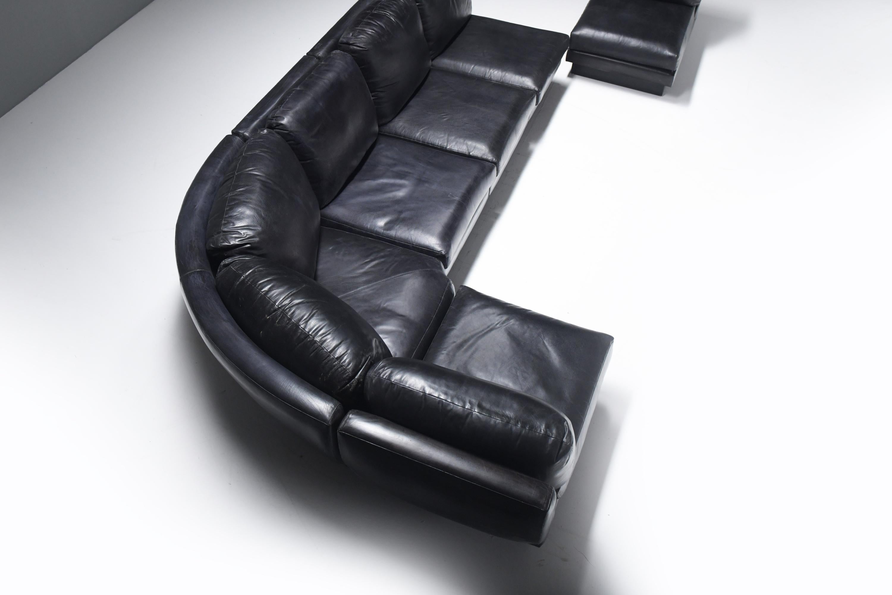 Seltenes modulares Sofa „Super C“ aus schwarzem Original-Leder von Willy Rizzo. Unterschrieben! im Angebot 9