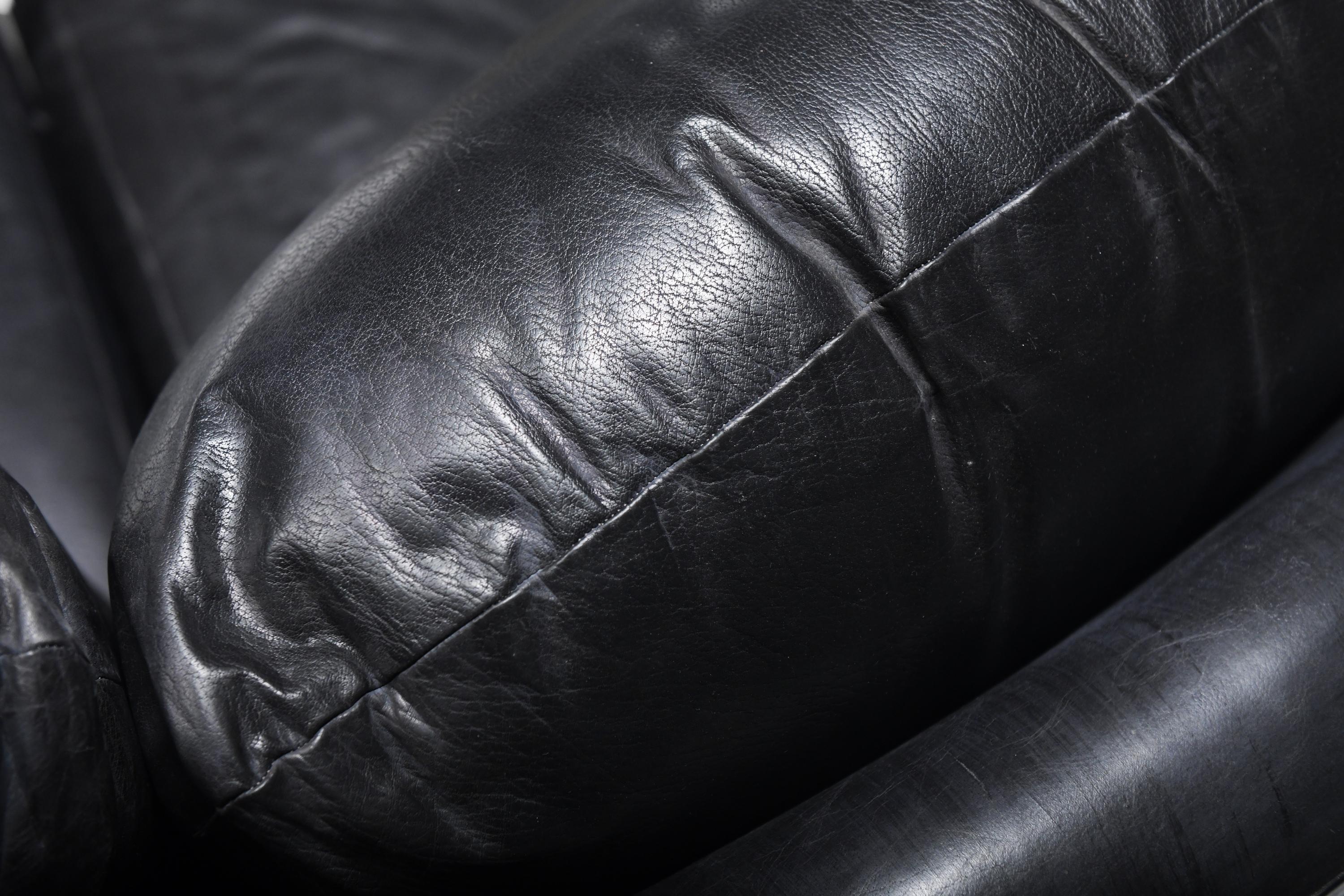 Seltenes modulares Sofa „Super C“ aus schwarzem Original-Leder von Willy Rizzo. Unterschrieben! im Angebot 10