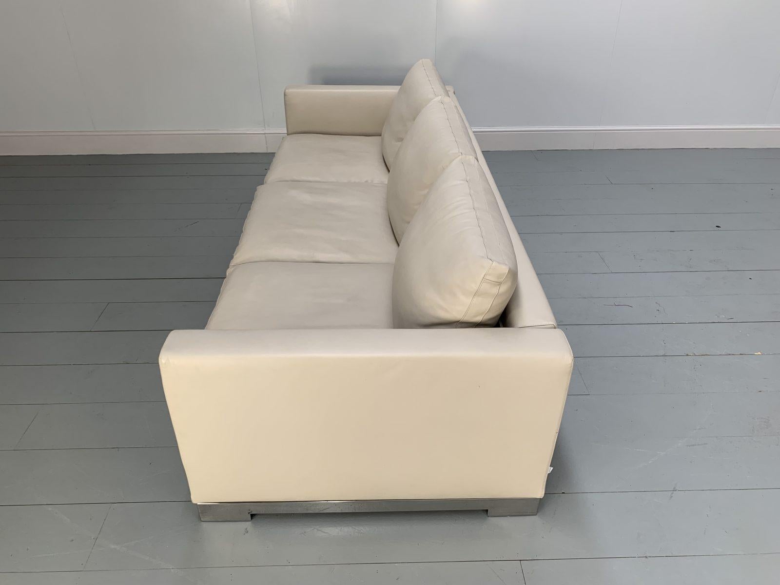 Rare Superb Molteni & C “Reversi” 3-Seat Sofa in Ivory Leather 3