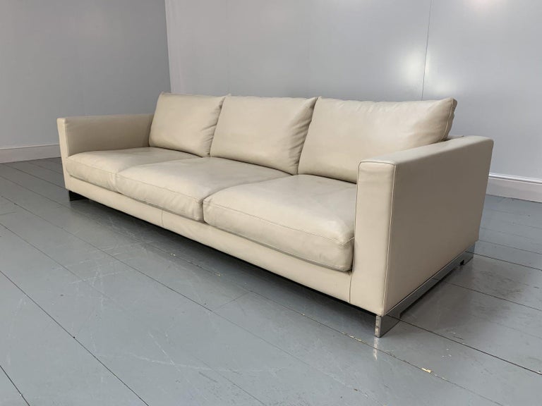 Rare Superb Molteni and C “Reversi” 3-Seat Sofa in Ivory Leather For Sale  at 1stDibs | reversi molteni, ivory leather sofa