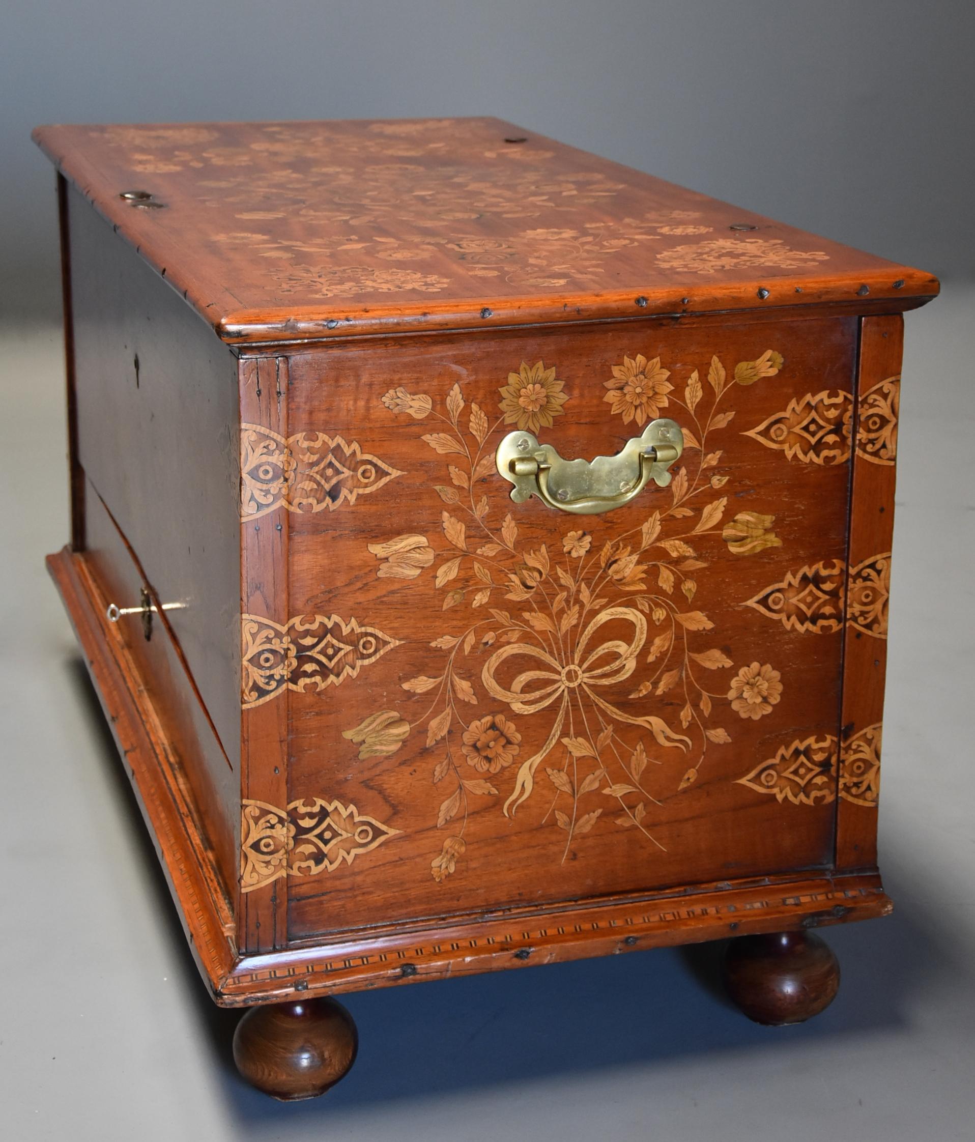 Rare Superb Quality Mid-19th Century Continental Floral Marquetry Teak Chest 2
