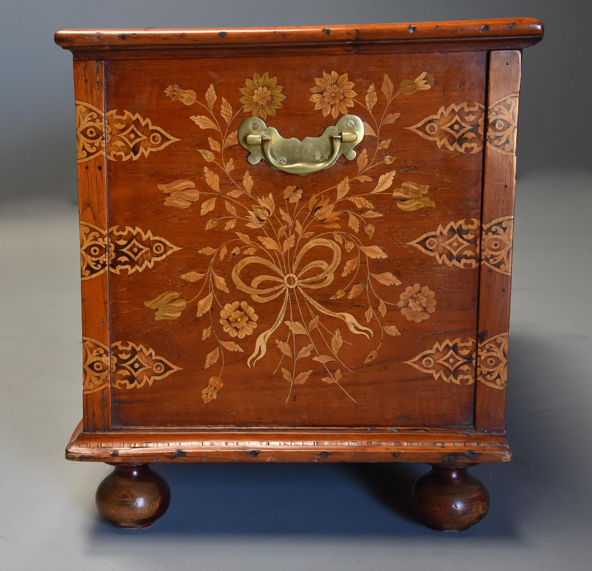 Rare Superb Quality Mid-19th Century Continental Floral Marquetry Teak Chest 3