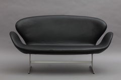 Rare Swan Sofa by Arne Jacobsen for Fritz Hansen, Denmark, circa 1968