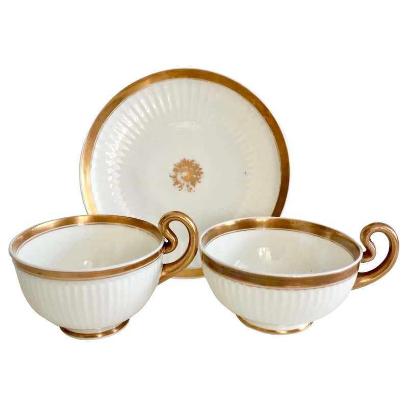 Classic Italian White and Gold Fine Porcelain Tea Set For Sale at ...