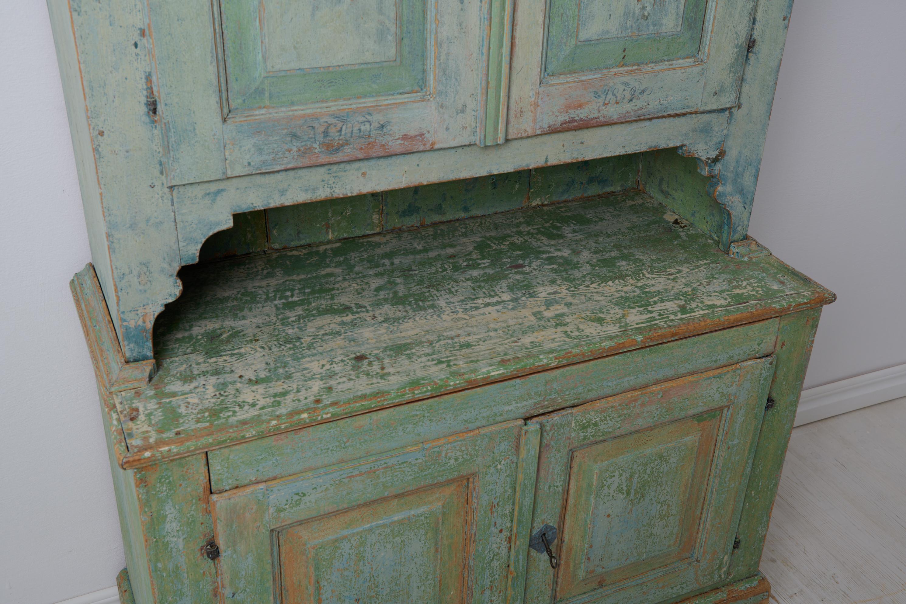 Seltener schwedischer antiker Schrank, echte Landhausmöbel im Gustavianischen Stil im Angebot 7