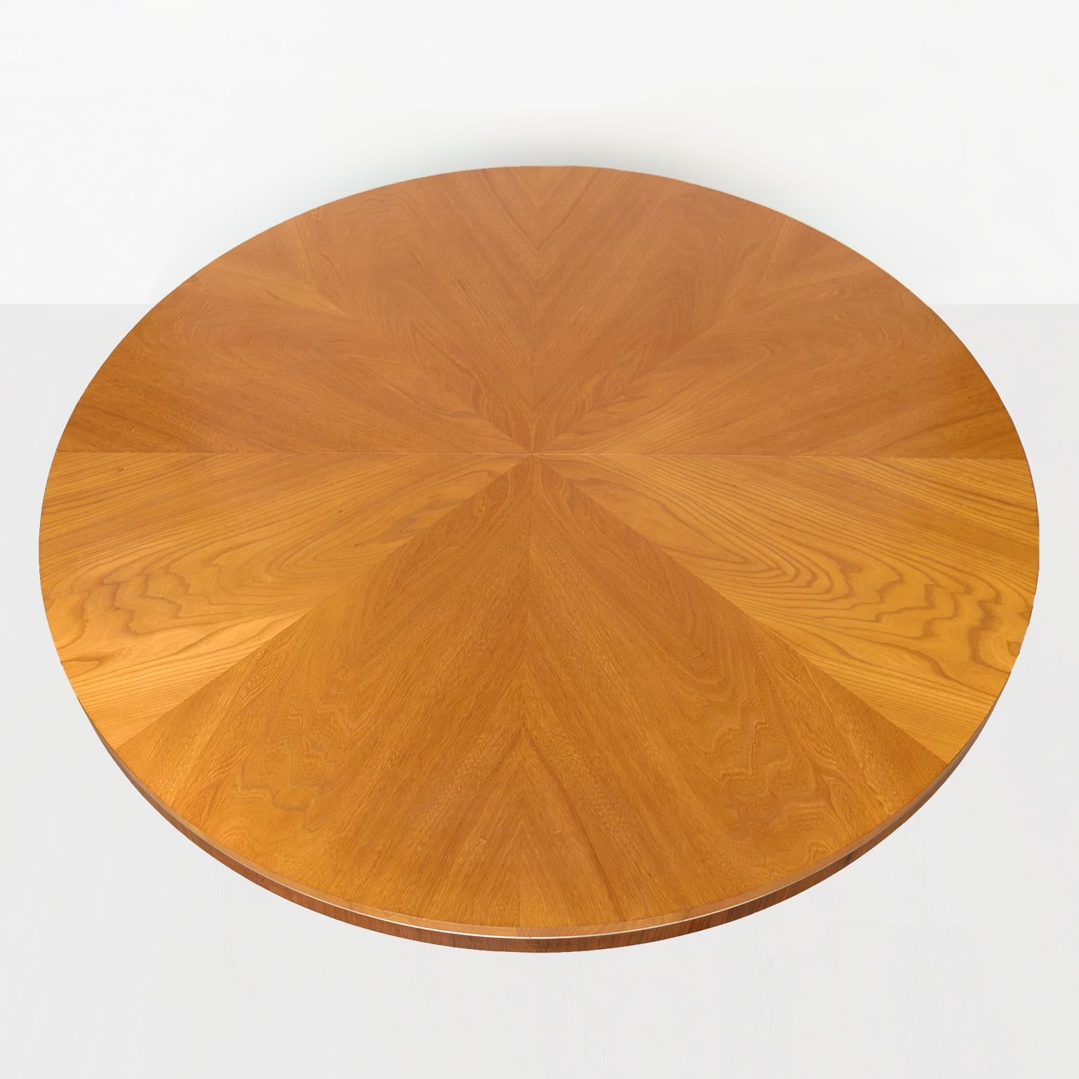 Rare Swedish Art Deco dining table Carl Bergsten, elm, mahogany For Sale 1