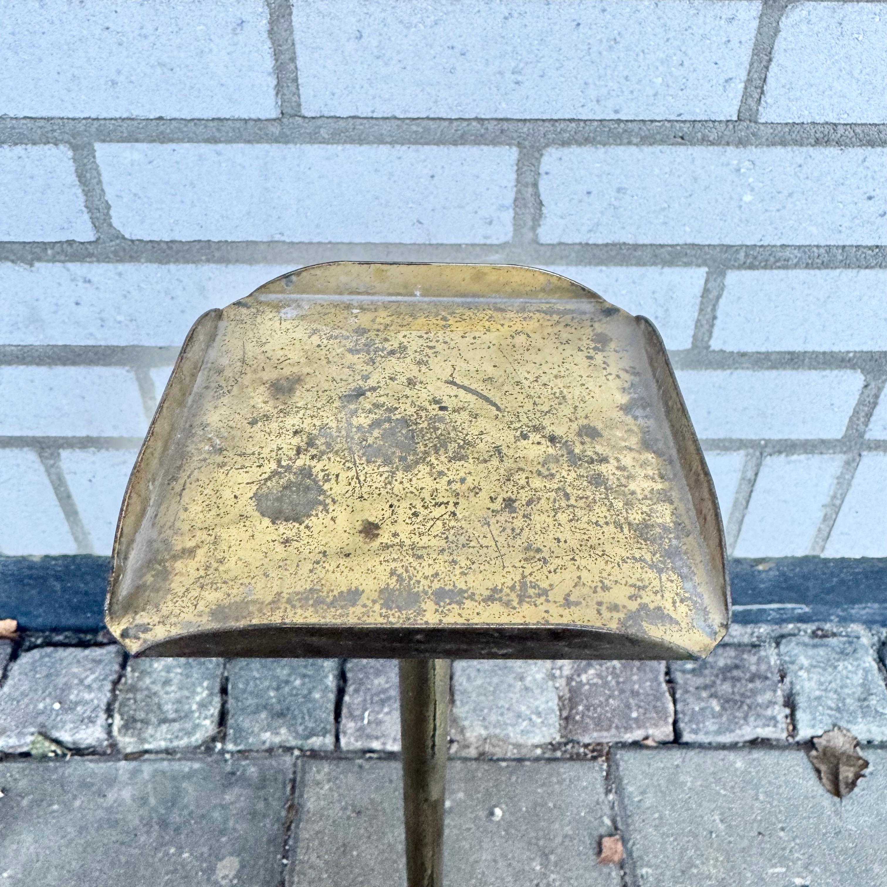 Seltener schwedischer Aschenbecher von Gunnar Ander für Ystad Metall im Zustand „Gut“ im Angebot in Genarp, SE