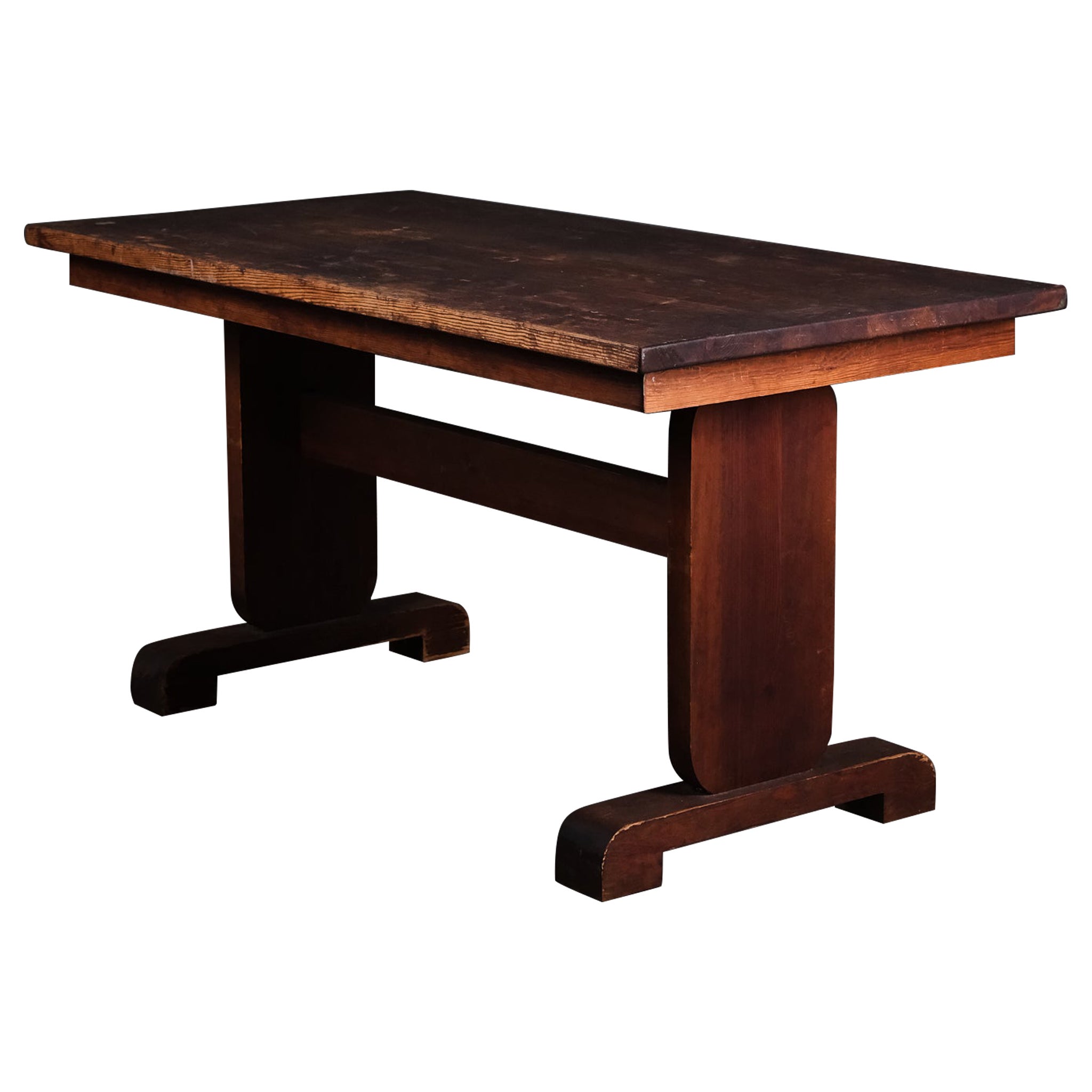 Rara mesa de comedor de pino de diseño sueco, años 30 en venta