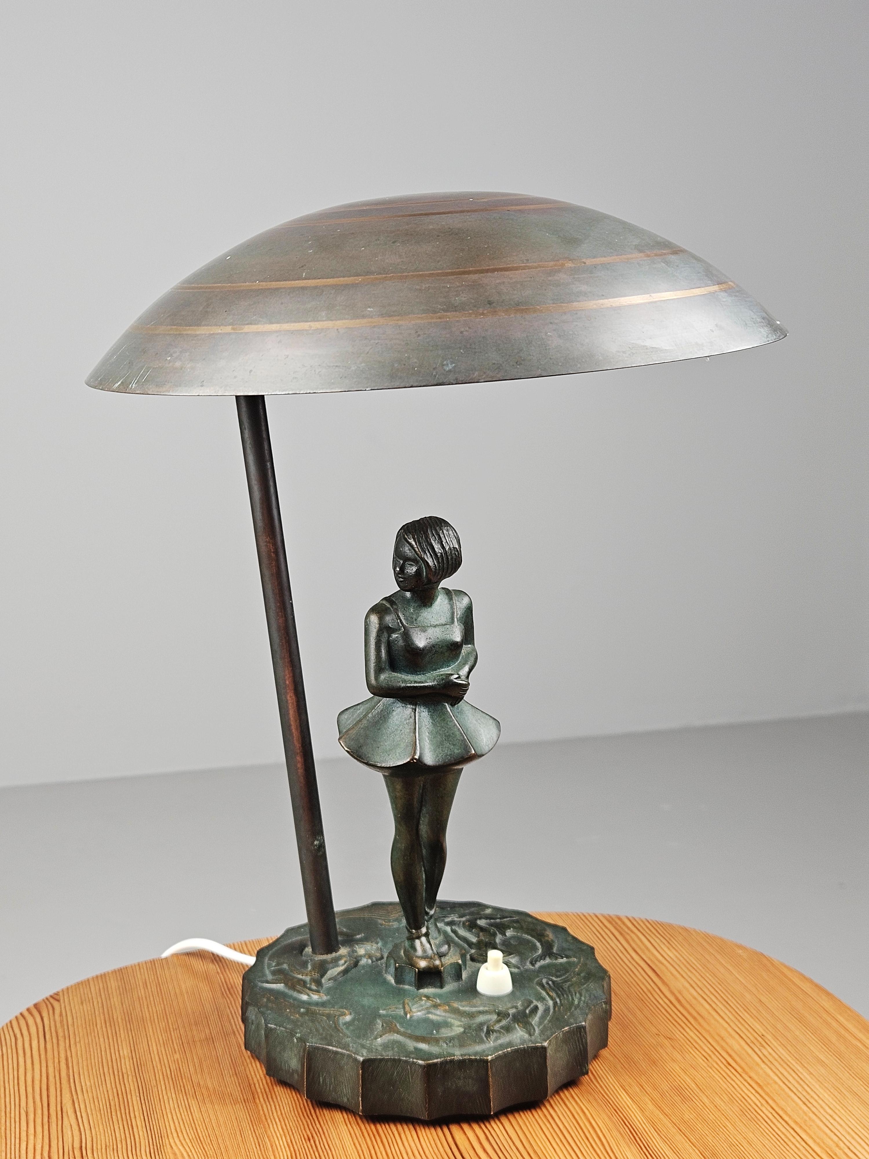 Art Deco Rare Swedish grace bronze table lamp, Malmö Metallvarufabrik, 1940s For Sale