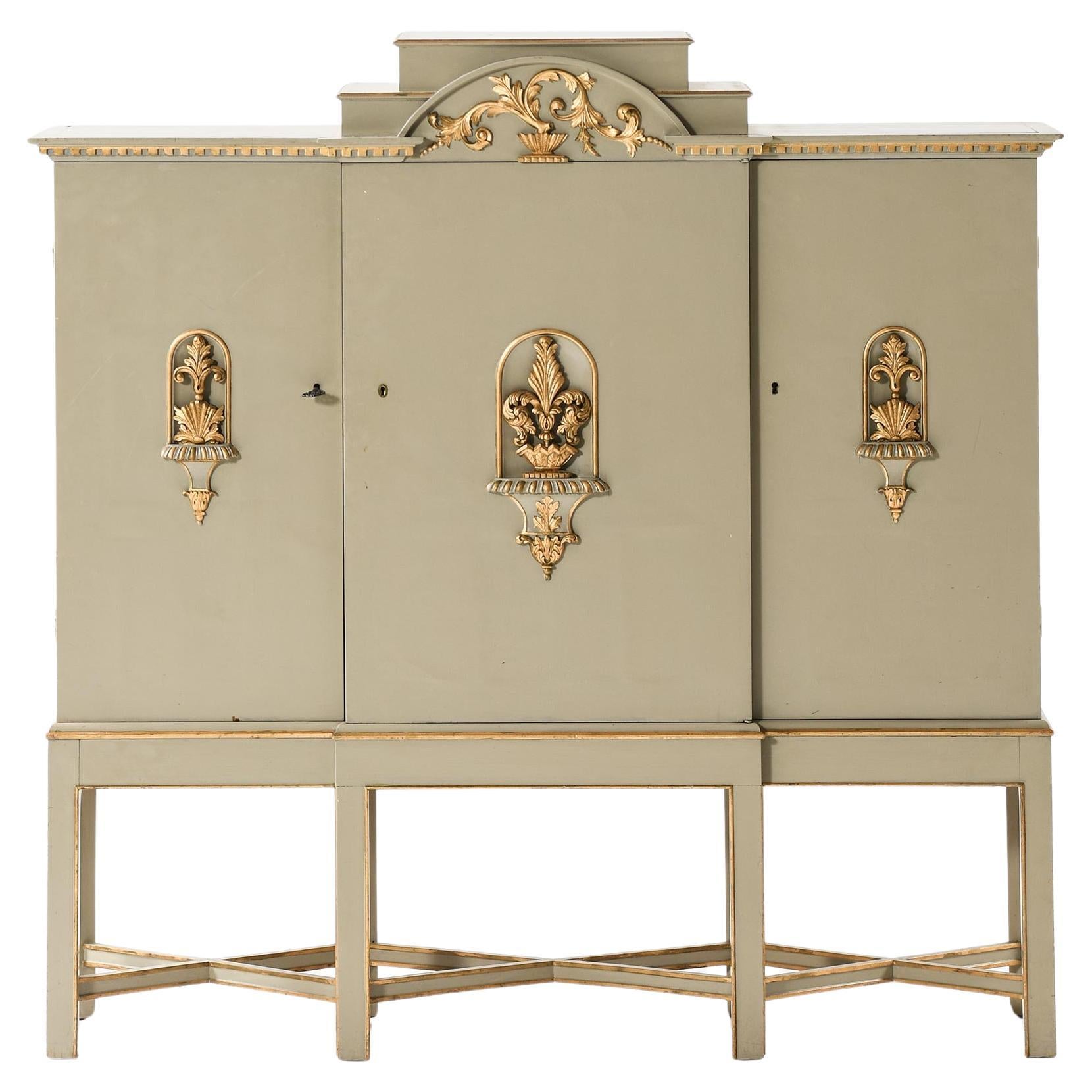Rare Swedish Grace Cabinet in Paint and Wood, 1920s For Sale