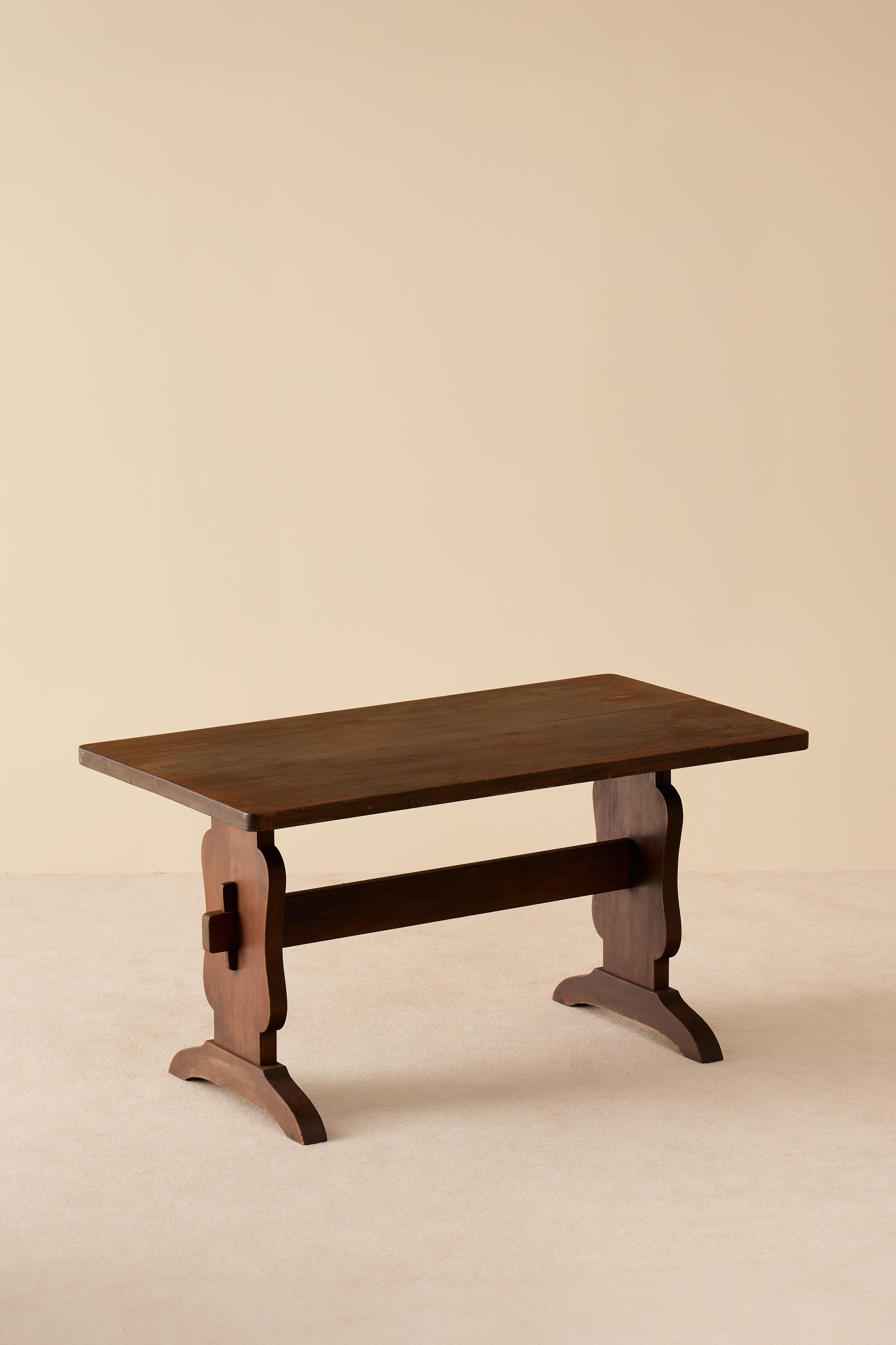 Suédois Rare ensemble de tables à manger modernes suédoises, années 1940 en vente
