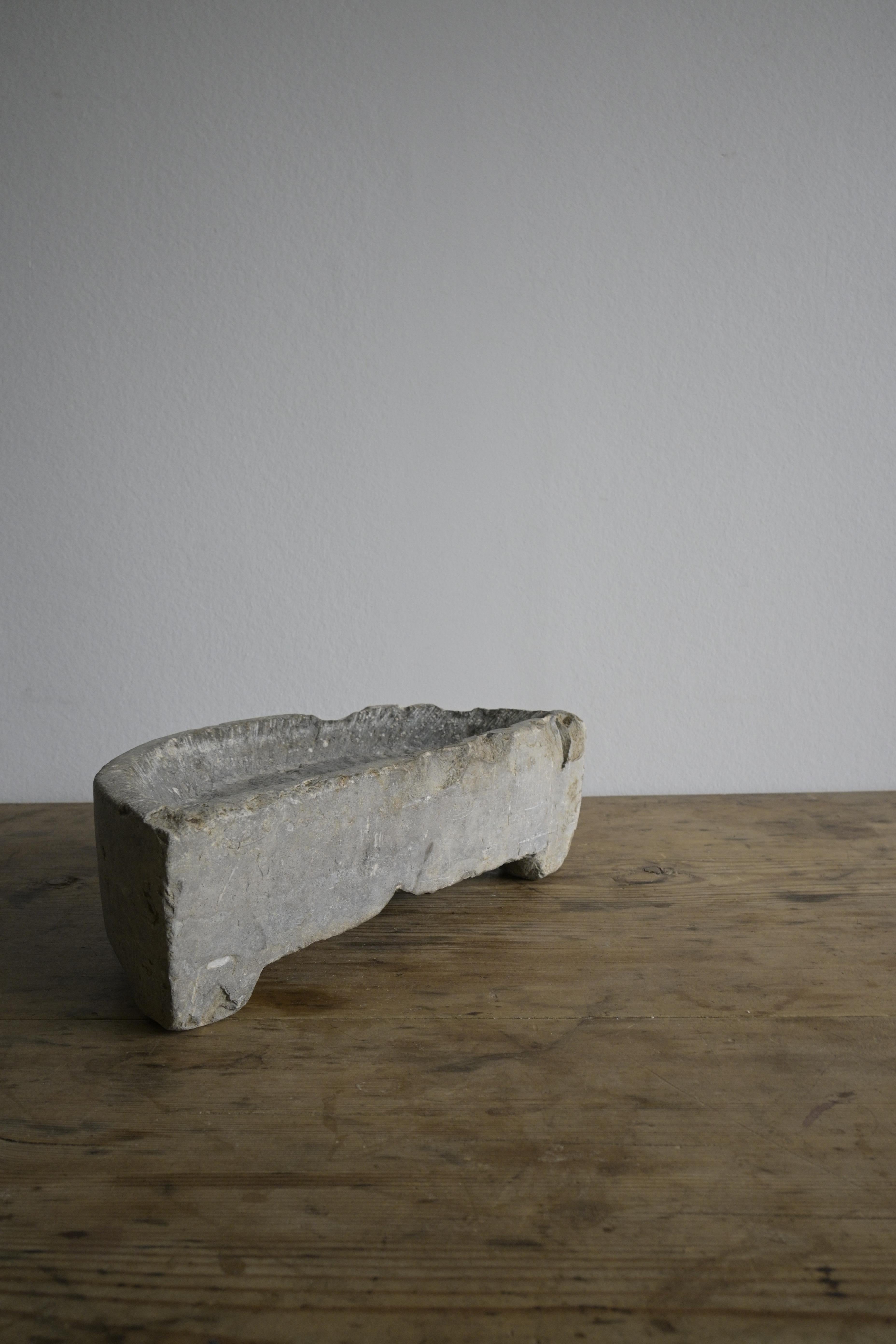 Rara tazza da sputo svedese in pietra calcarea di Öland dei primi anni del 1800 in vendita 5