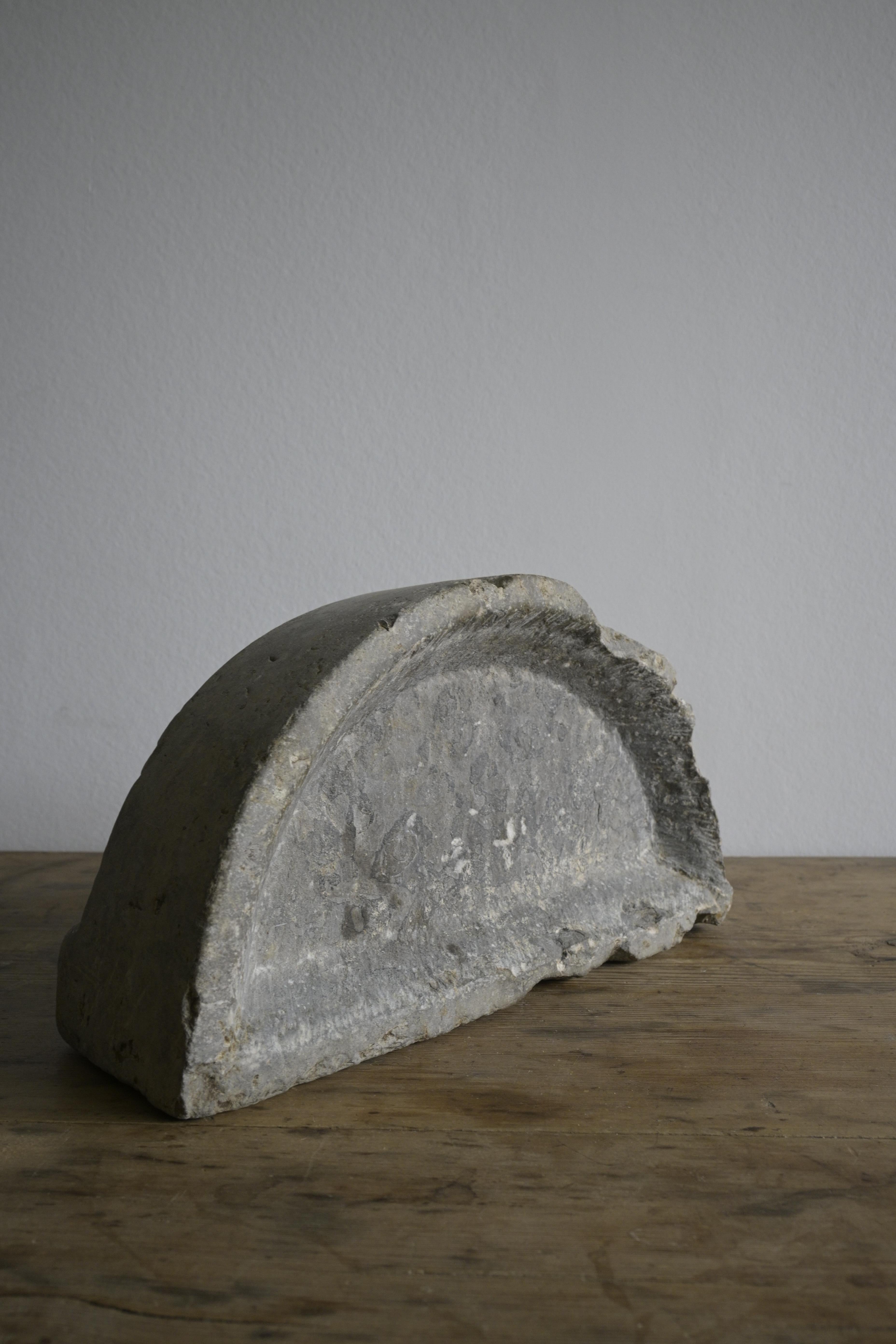Rara tazza da sputo svedese in pietra calcarea di Öland dei primi anni del 1800 in vendita 6
