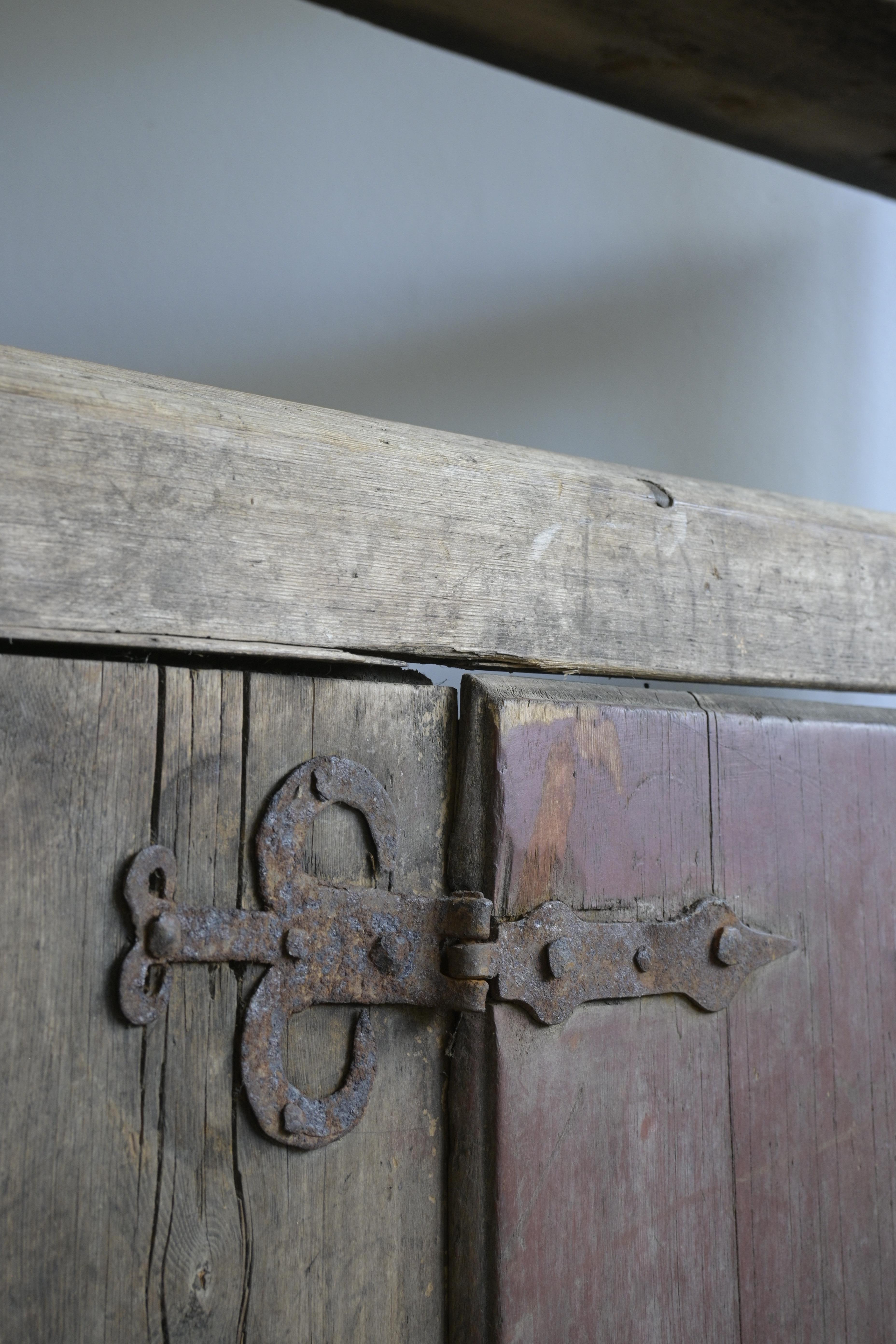 Pine Rare Swedish Primitive 'Kärlhylla' Shelf Cabinet ca 1730