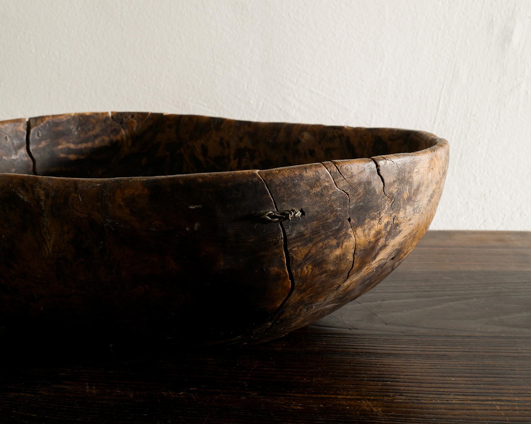 Late 18th Century Rare Swedish Wooden Bowl in Birch Wood and Wabi Sabi Style Produced 1793 For Sale