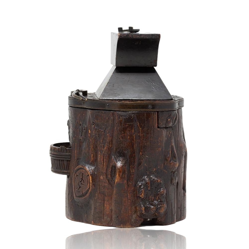 Rare Swiss Black Forest Blacksmiths Anvil Tobacco Jar Compendium with Secret In Good Condition For Sale In Newark, England