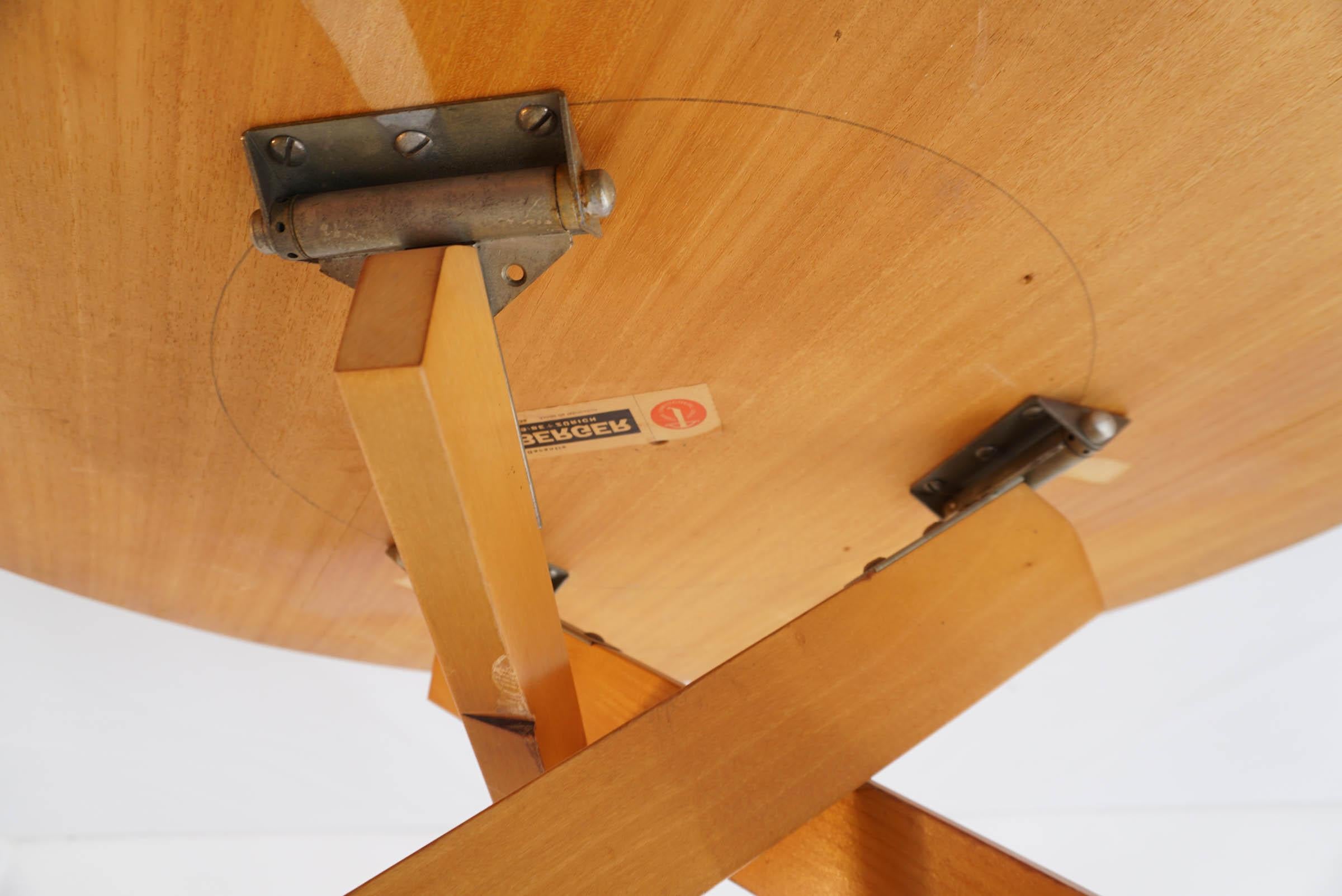 Rare Swiss Design 1956 Coffee Table Convertible into Dining Table In Good Condition In Morbio Inferiore, CH