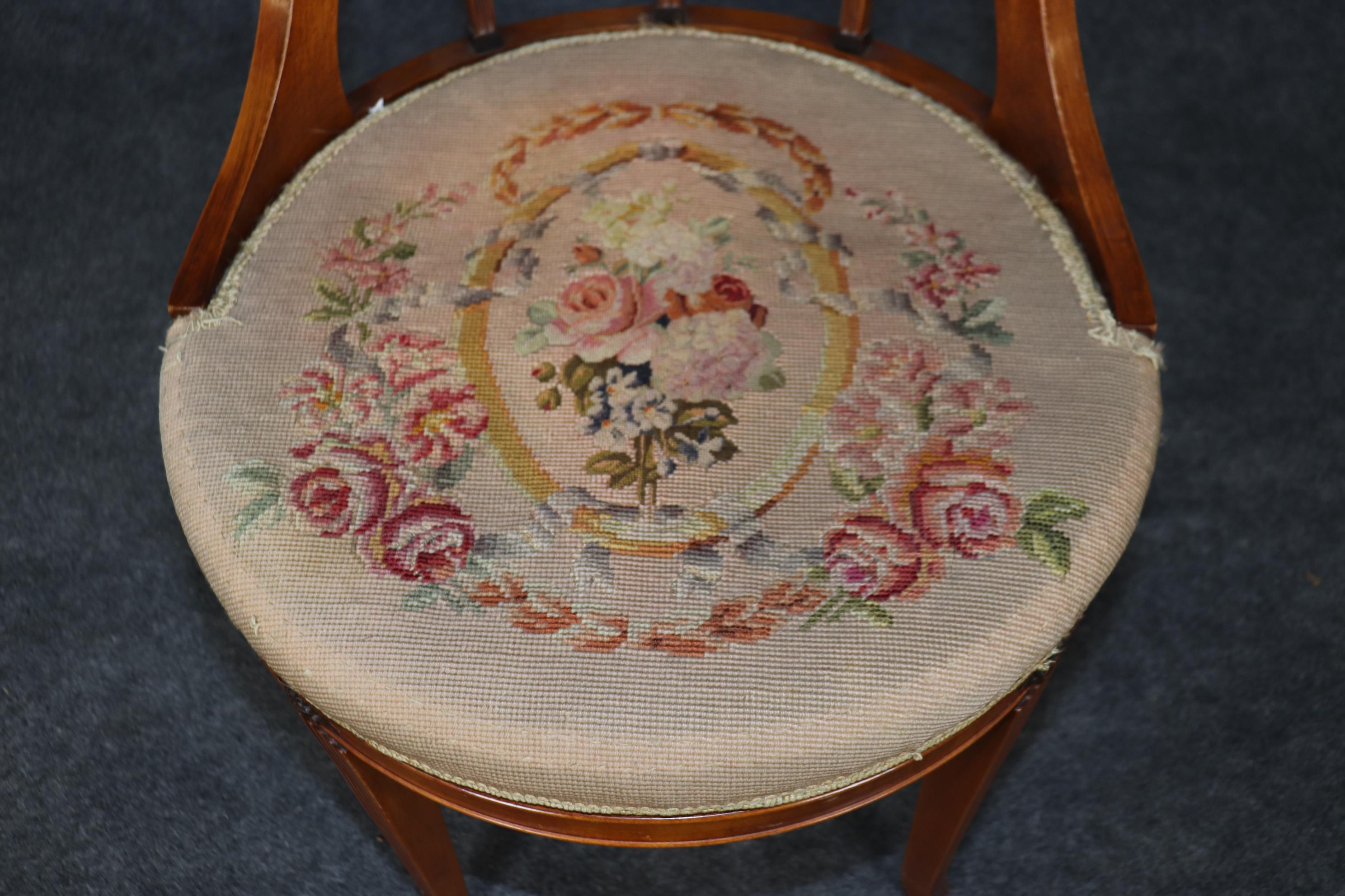 Rare Swiveling English Adams Satinwood Paint Decorated Ladies Vanity Stool For Sale 2