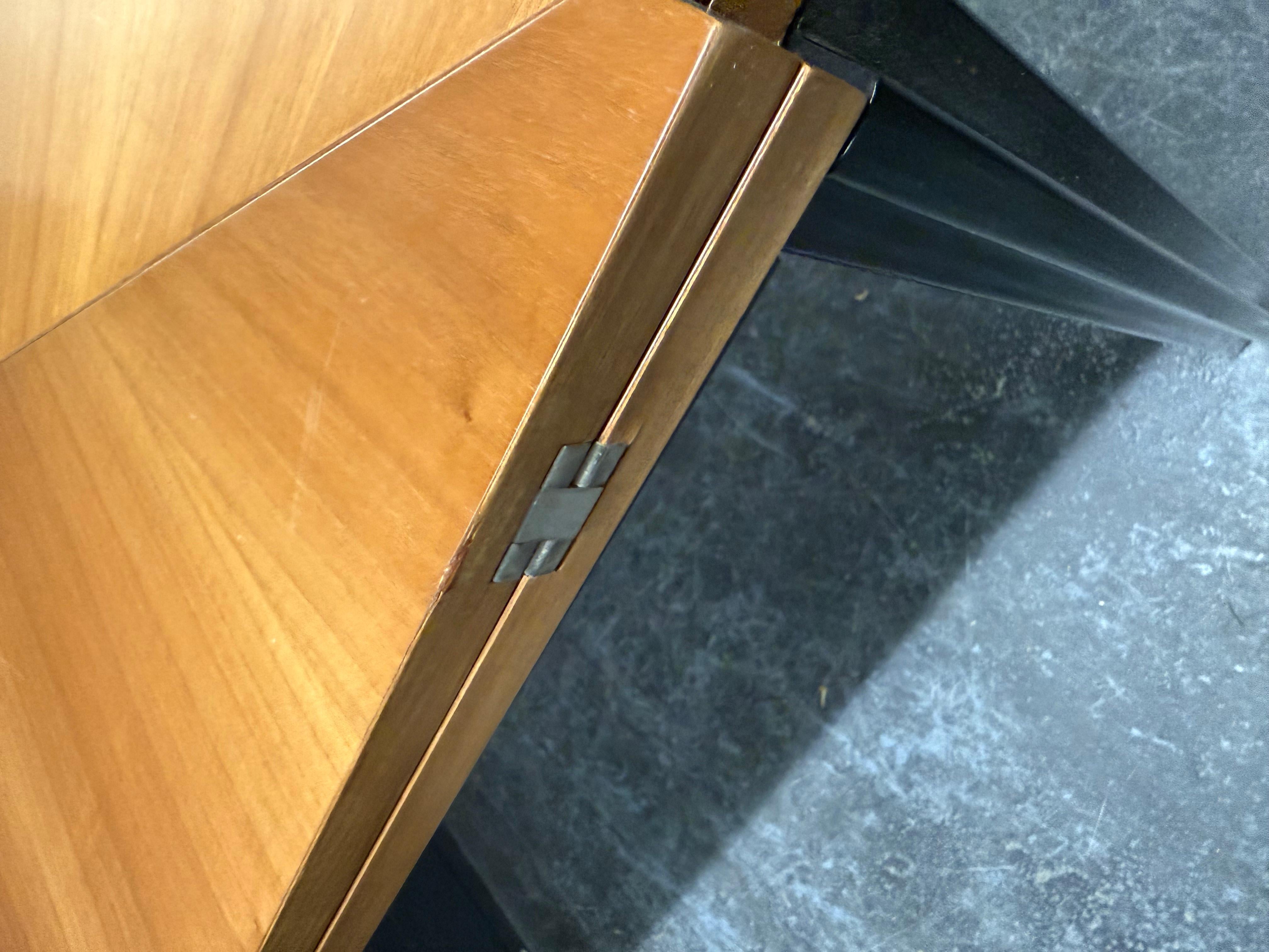Milieu du XXe siècle Rare table T92 d'Eugenio Gerli pour Tecno en vente