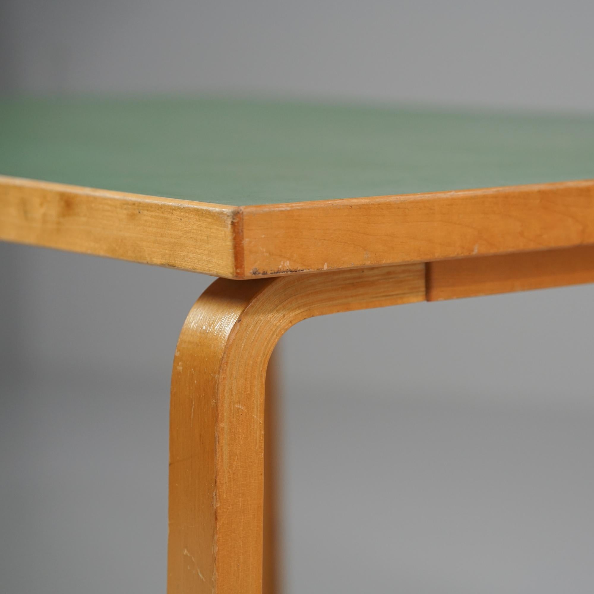 Birch Rare Table, Alvar Aalto, Oy Huonekalu- ja Rakennustyötehdas Ab, 1940/1950s For Sale
