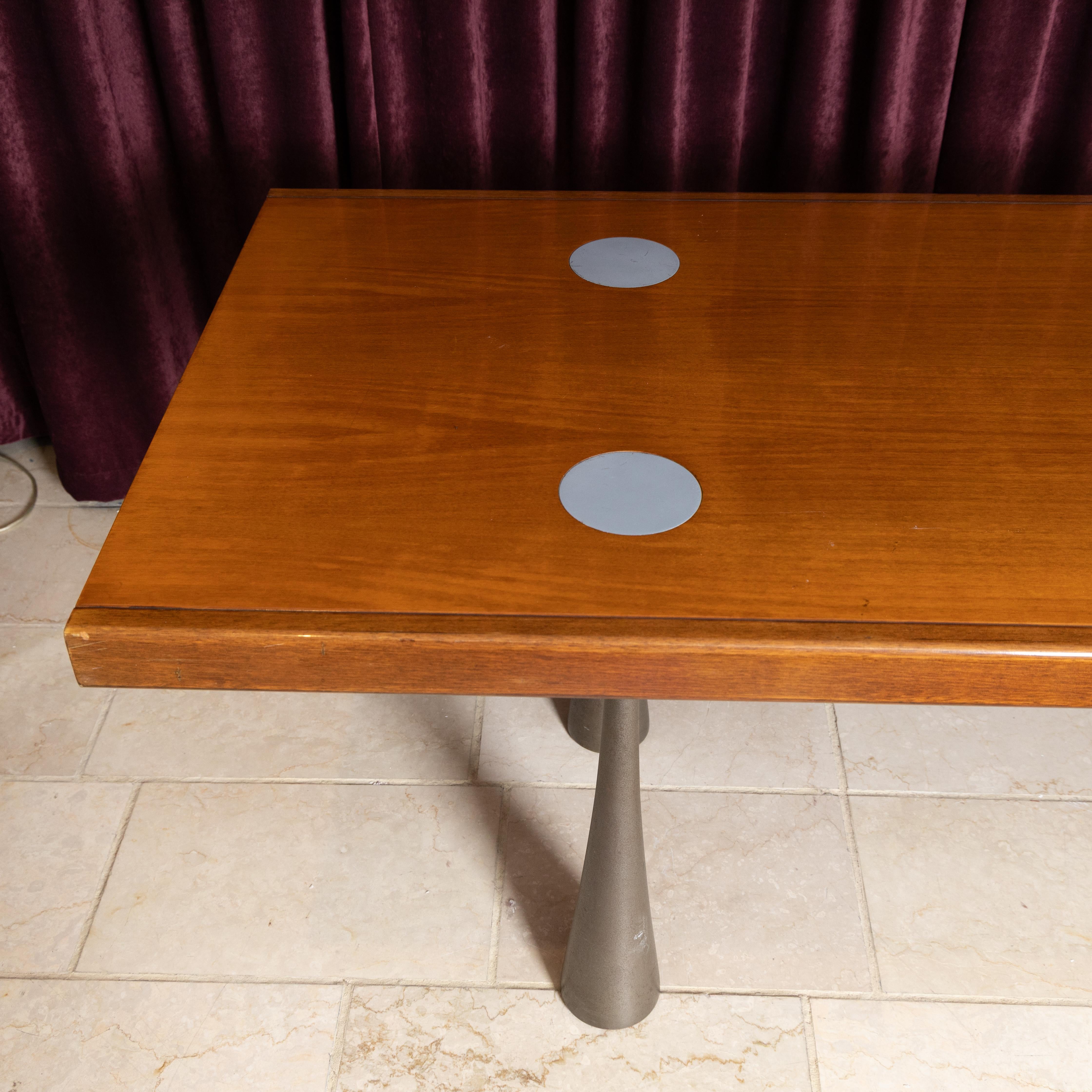 Italian Rare table by Angelo Mangiarotti for La Sorgente del Mobile, Italy, 1972 For Sale