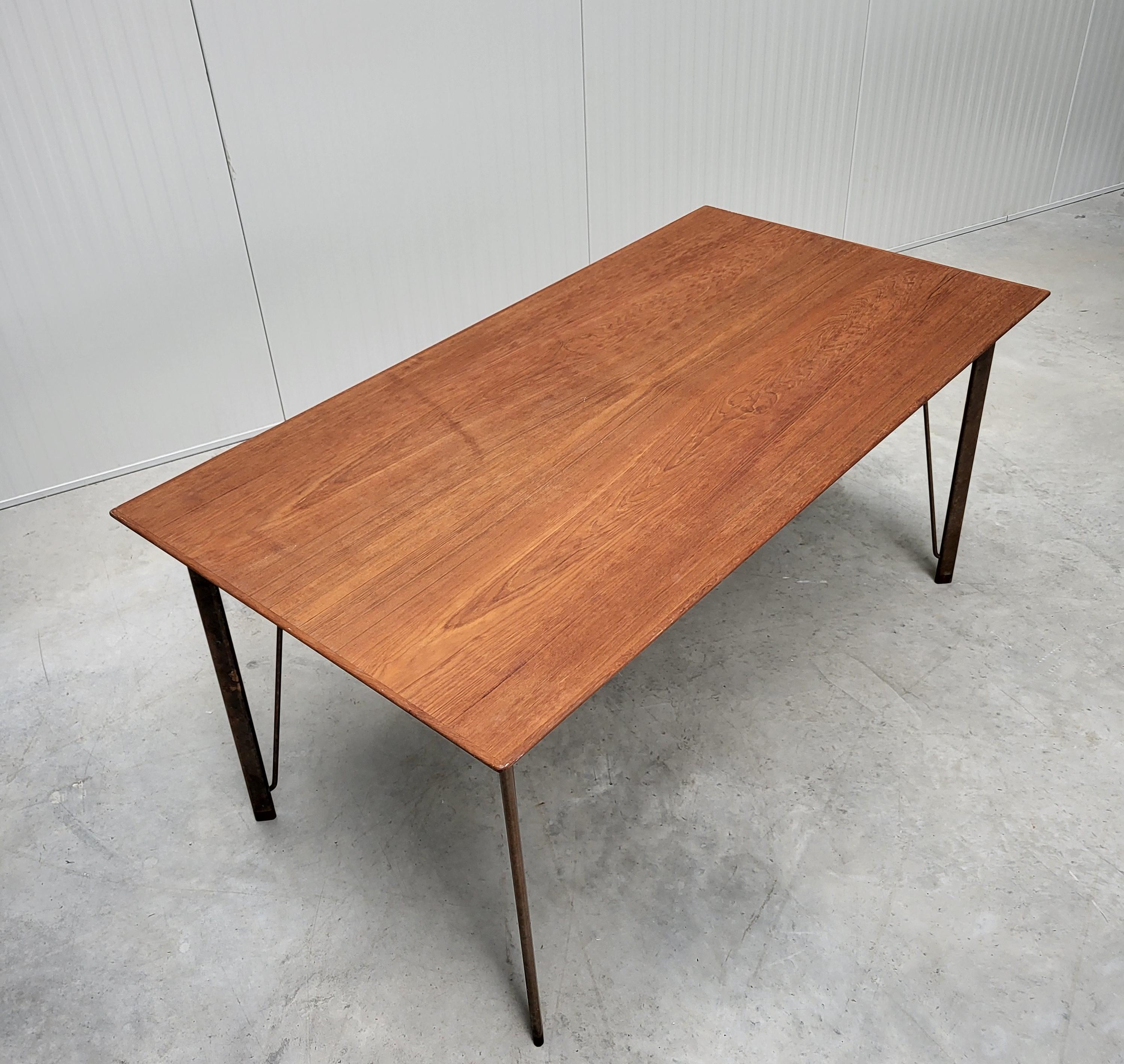 Danish Rare Table from the SAS Hotel Kopenhagen by Arne Jacobsen Fritz Hansen, 1958 For Sale