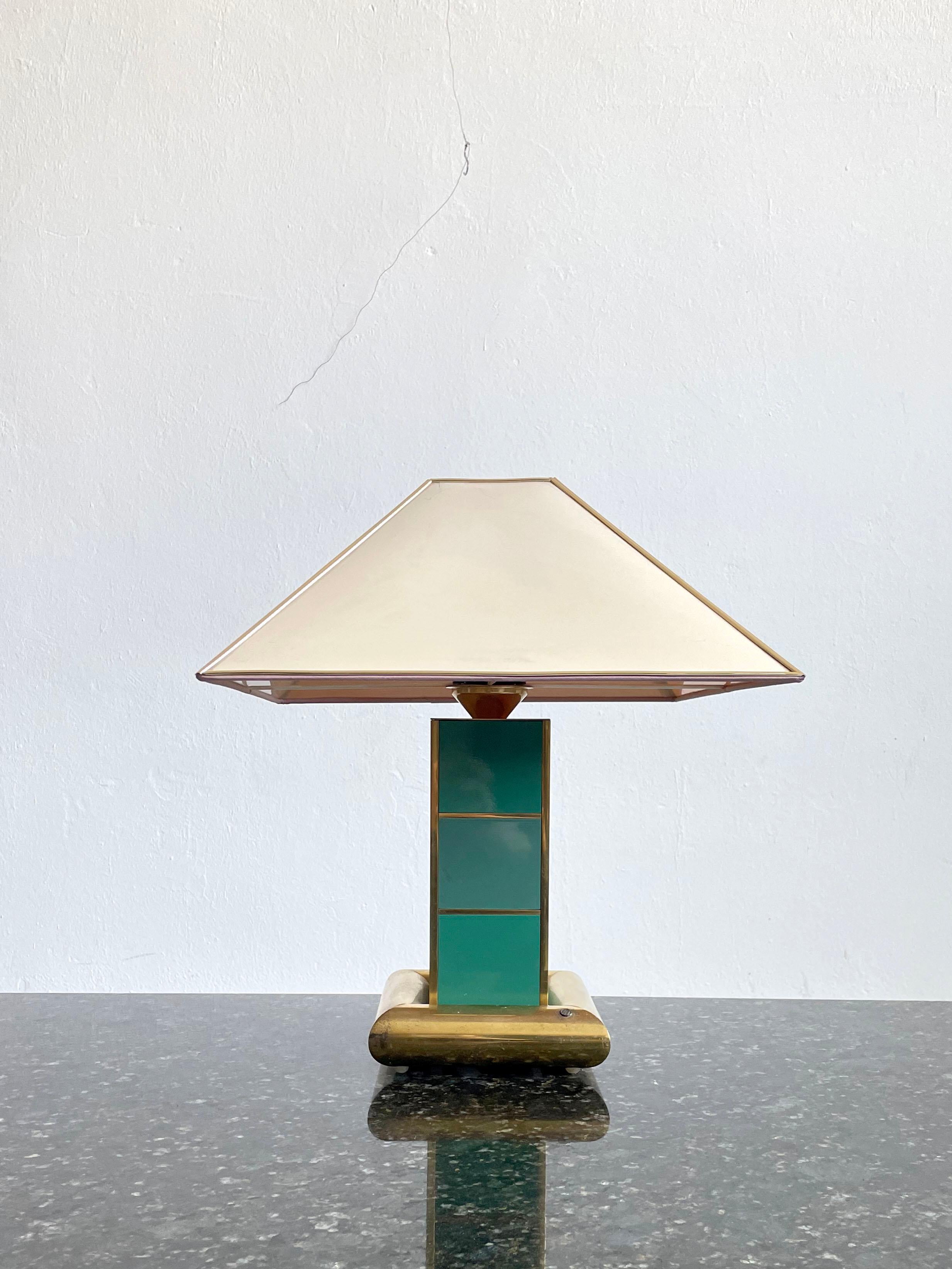 novilux desk lamp