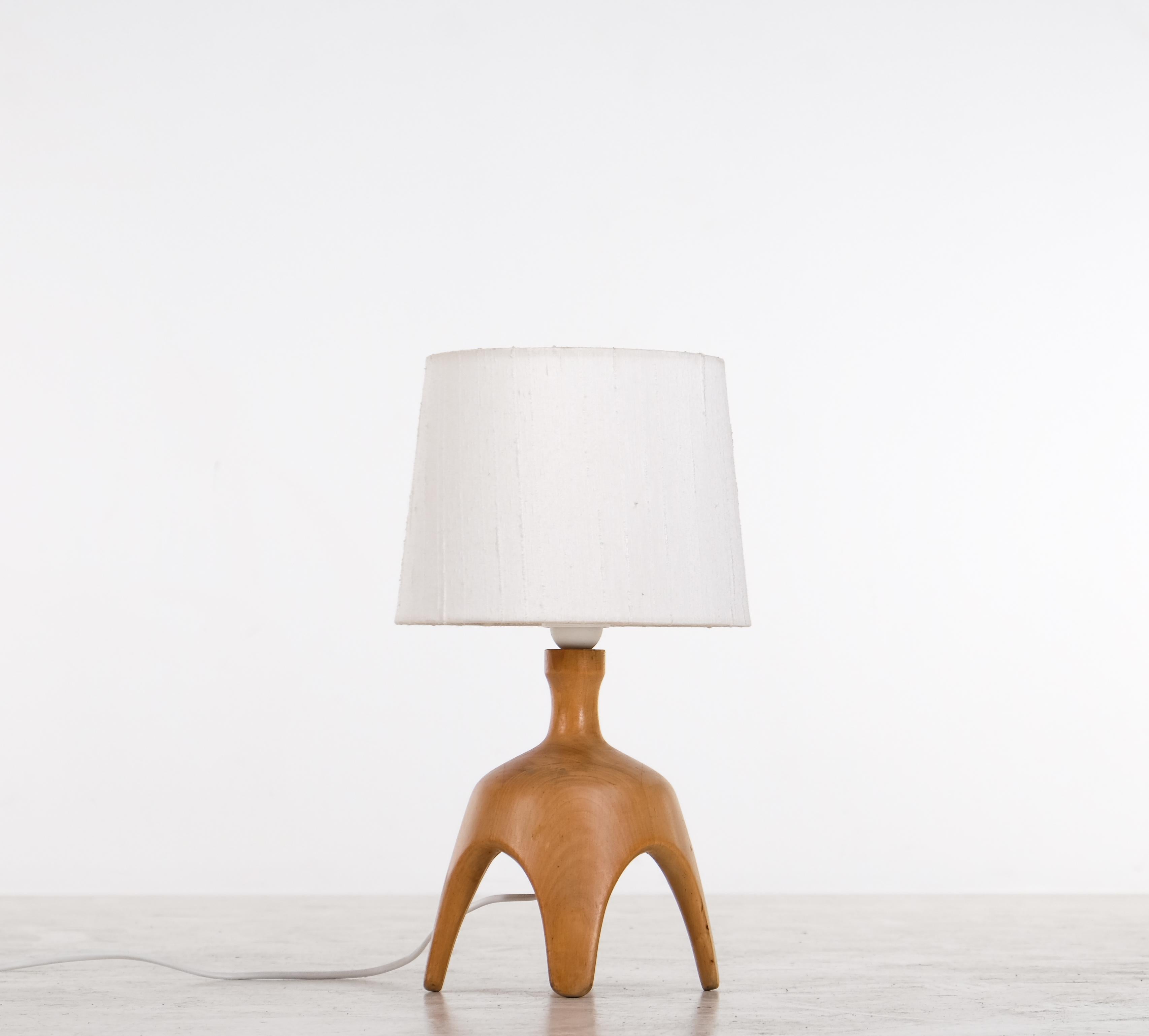 Rare table lamp by Bo Fjaestad, Sweden, 1950s In Good Condition For Sale In Stockholm, SE