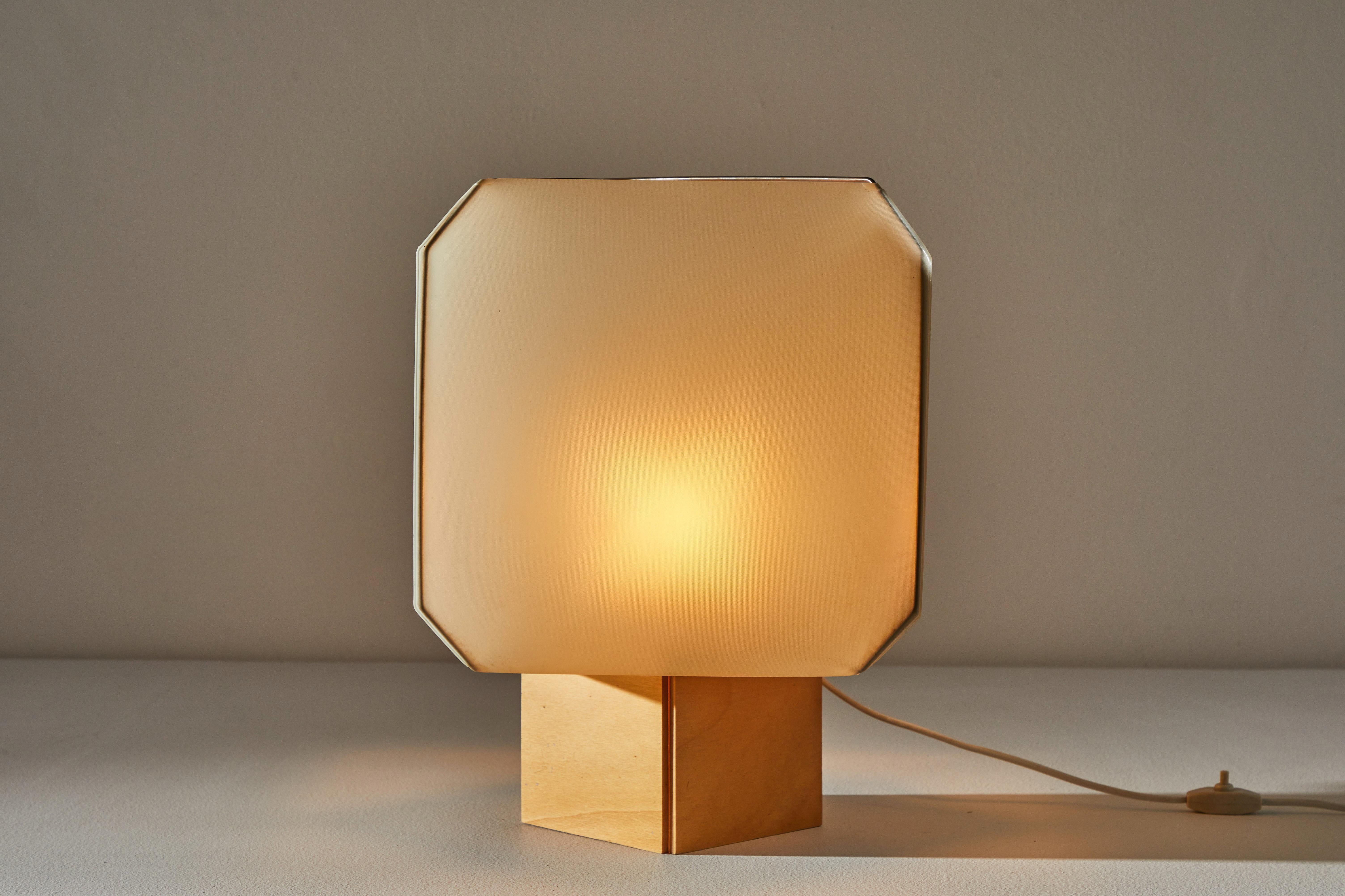 balinese table lamp