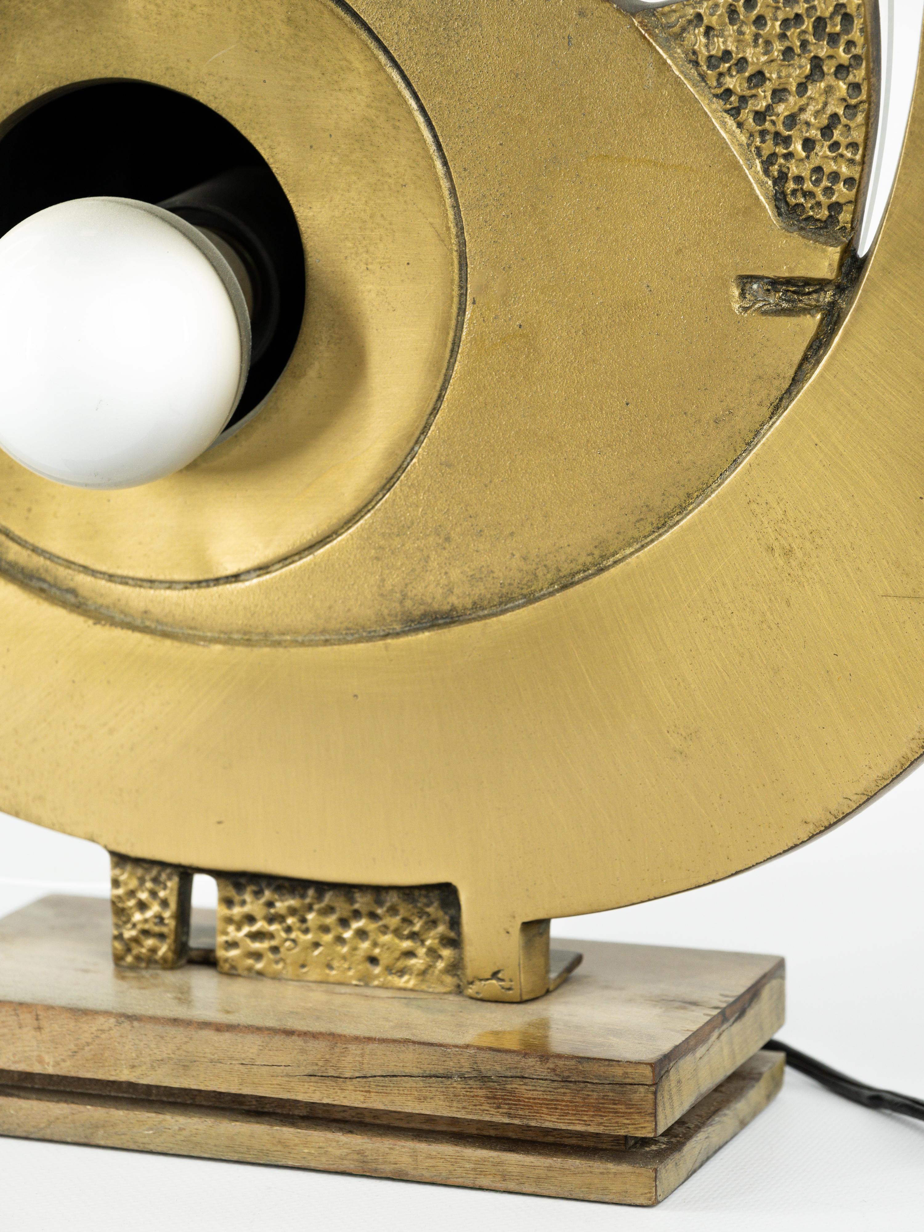 Rare lampe de table designée par Giuseppe Calanoci circa 1970 en vente 6