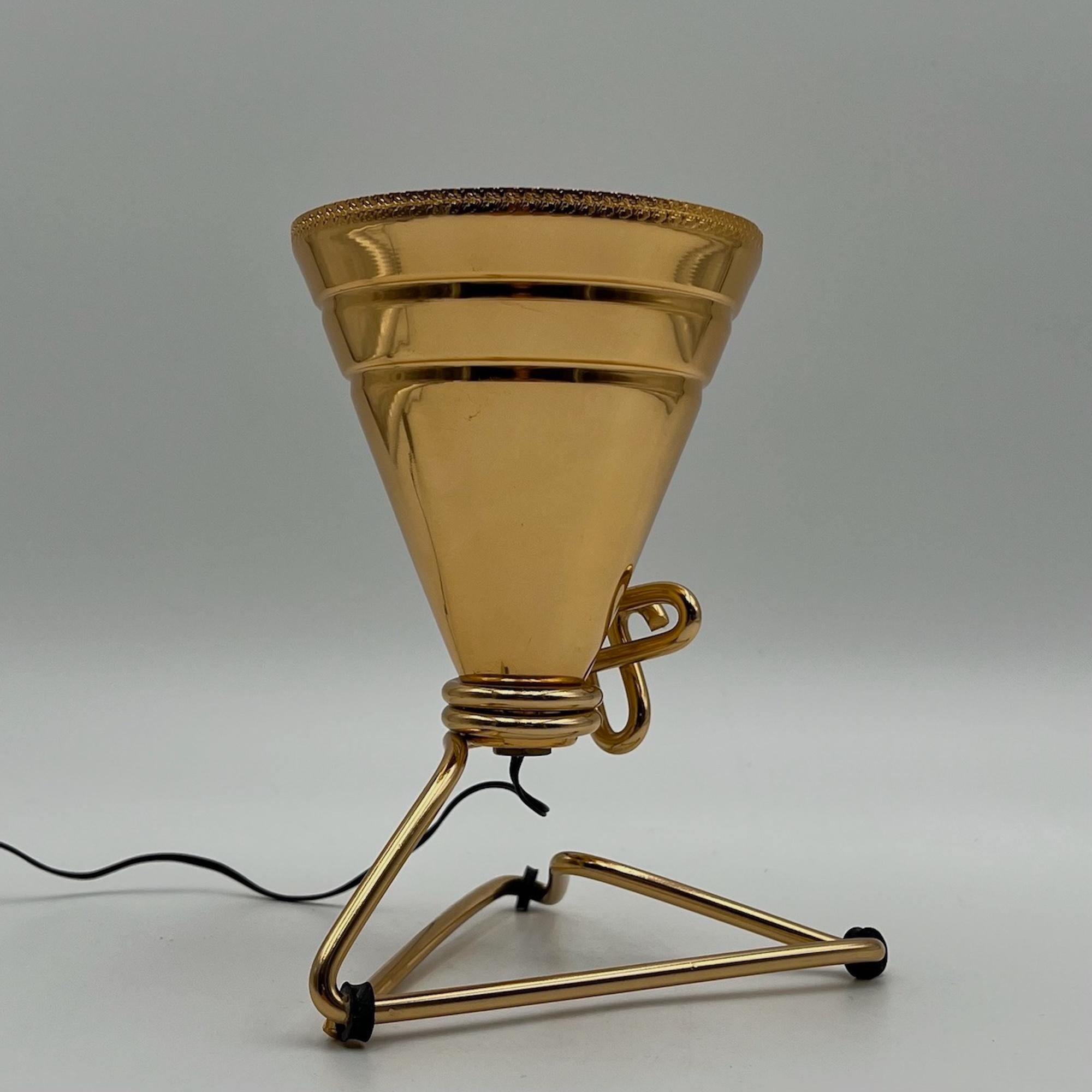 Seltene Tischlampe aus goldenem Metall, Sottsass Design für Rinnovel, 1950er Jahre im Angebot 4