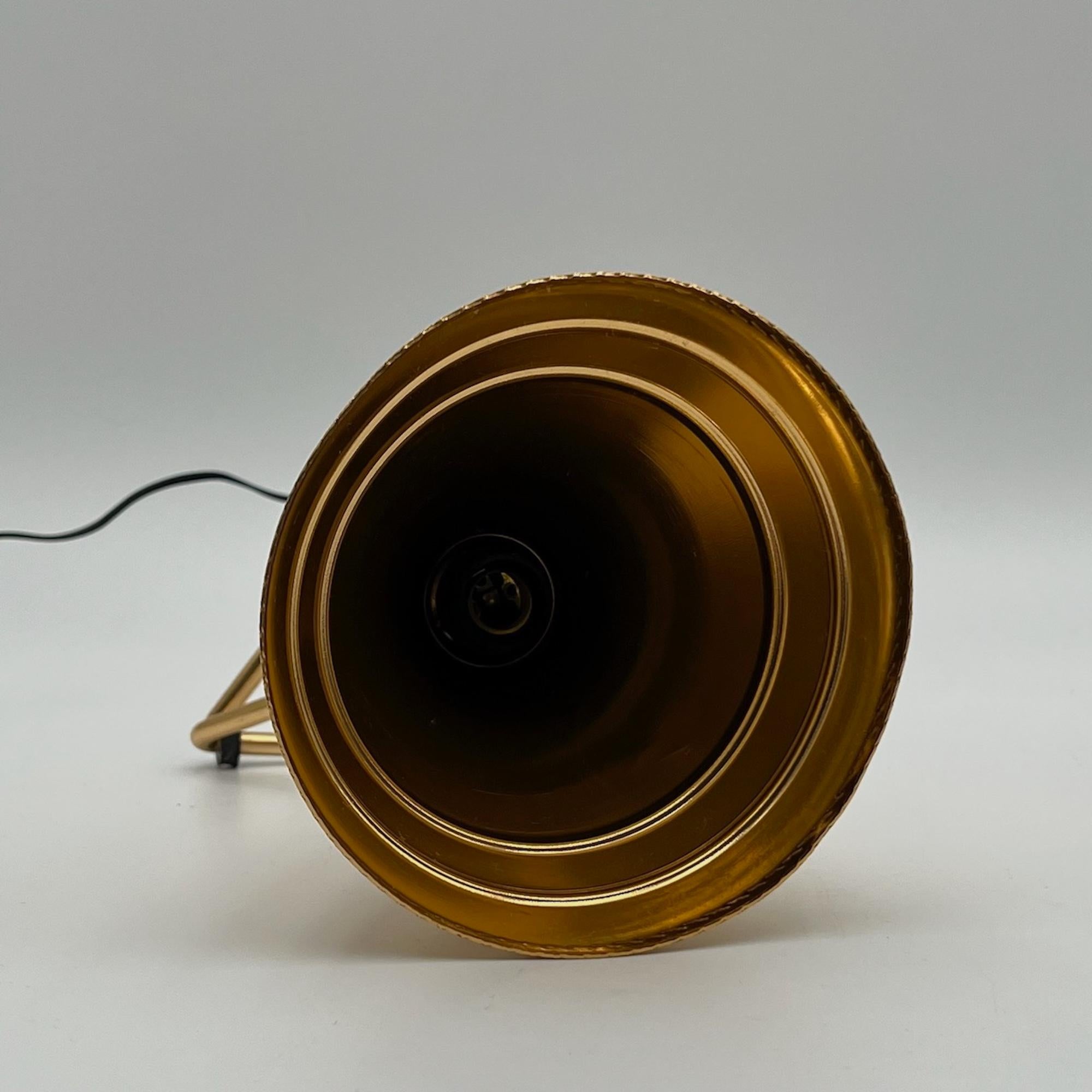 Seltene Tischlampe aus goldenem Metall, Sottsass Design für Rinnovel, 1950er Jahre im Angebot 2