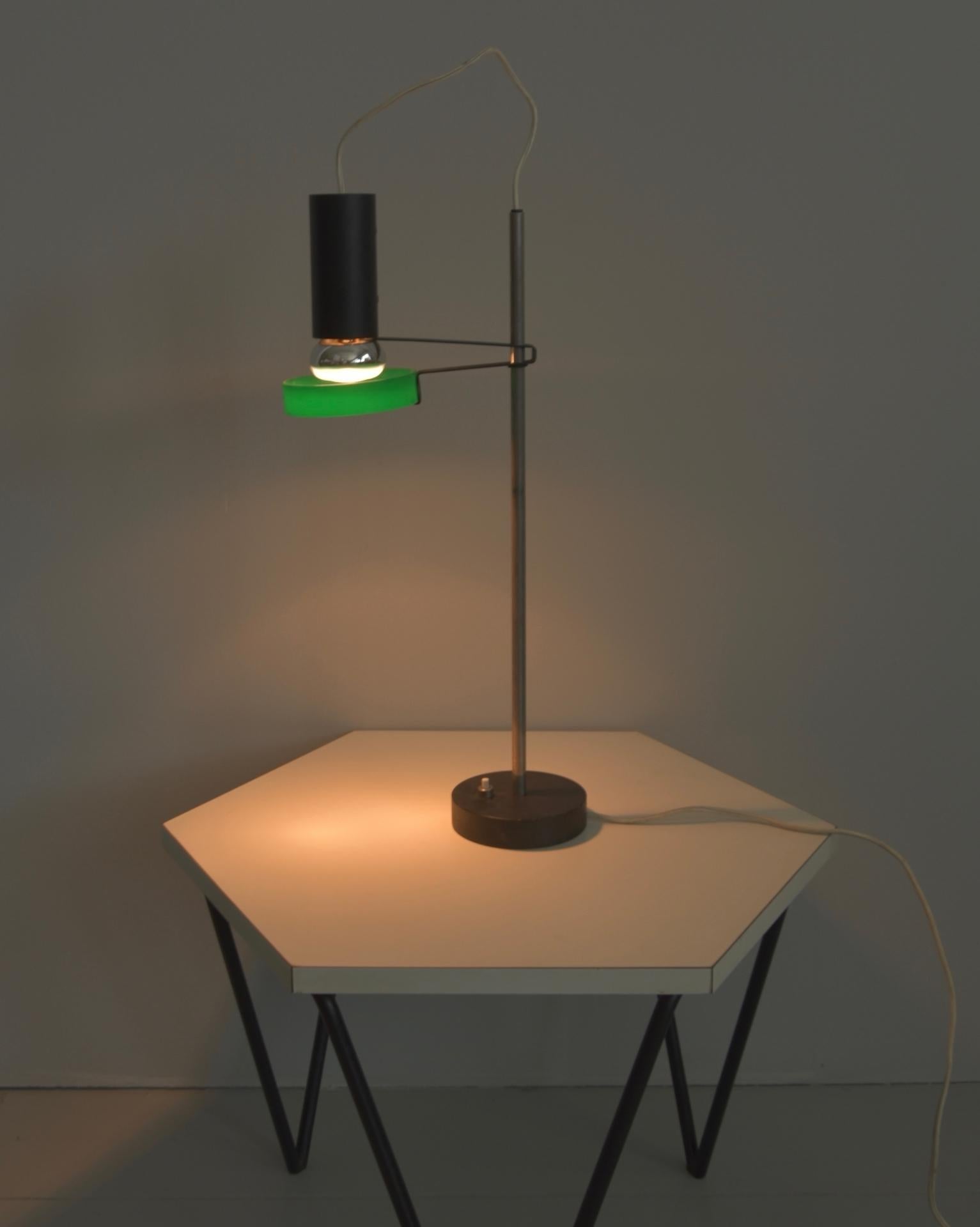Rare Table Lamp Model 565 Gino Sarfatti Arteluce, 1950s For Sale 7