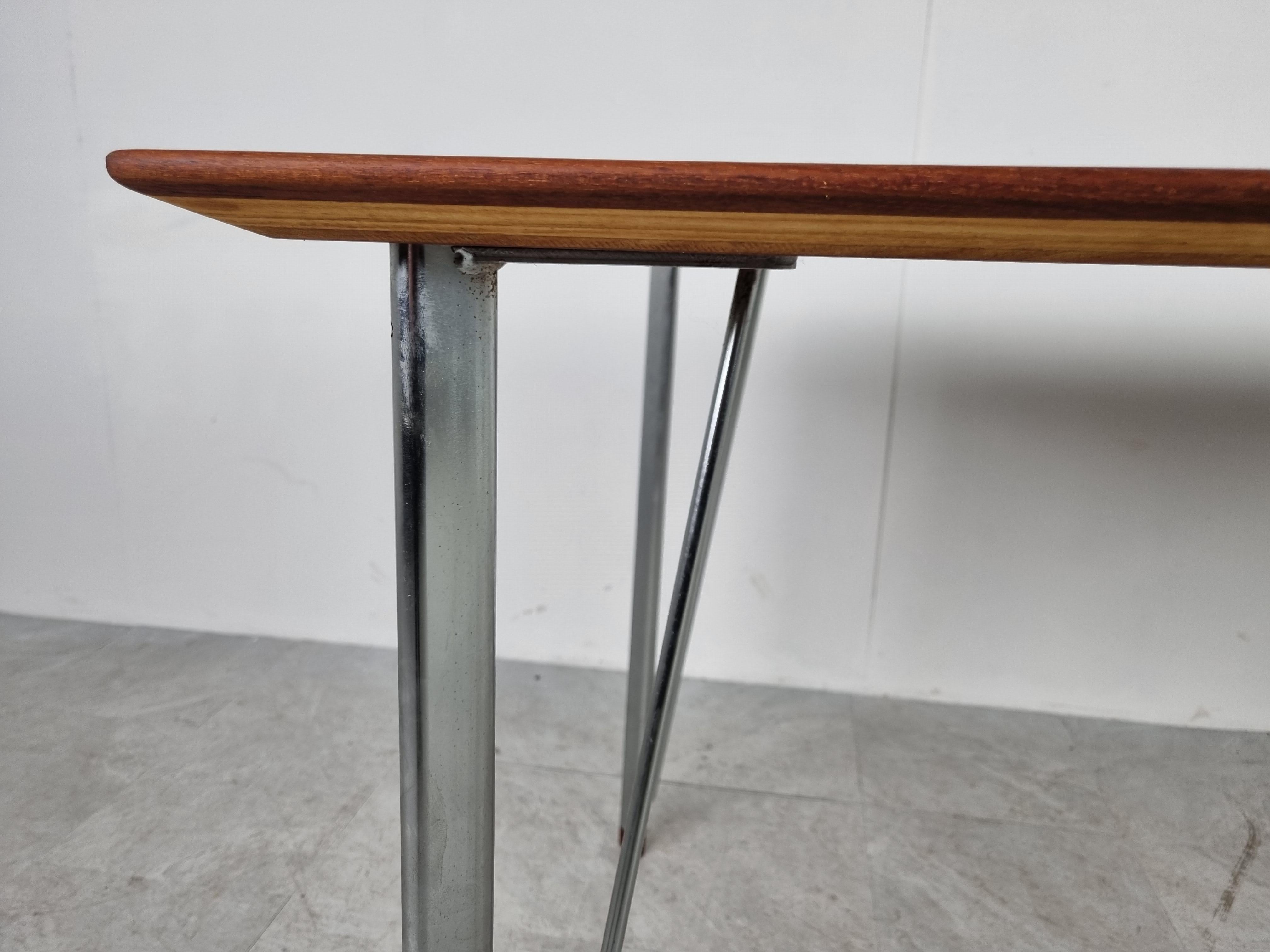 Rare Table Modèle 3605 par Arne Jacobsen, années 1950 en vente 2