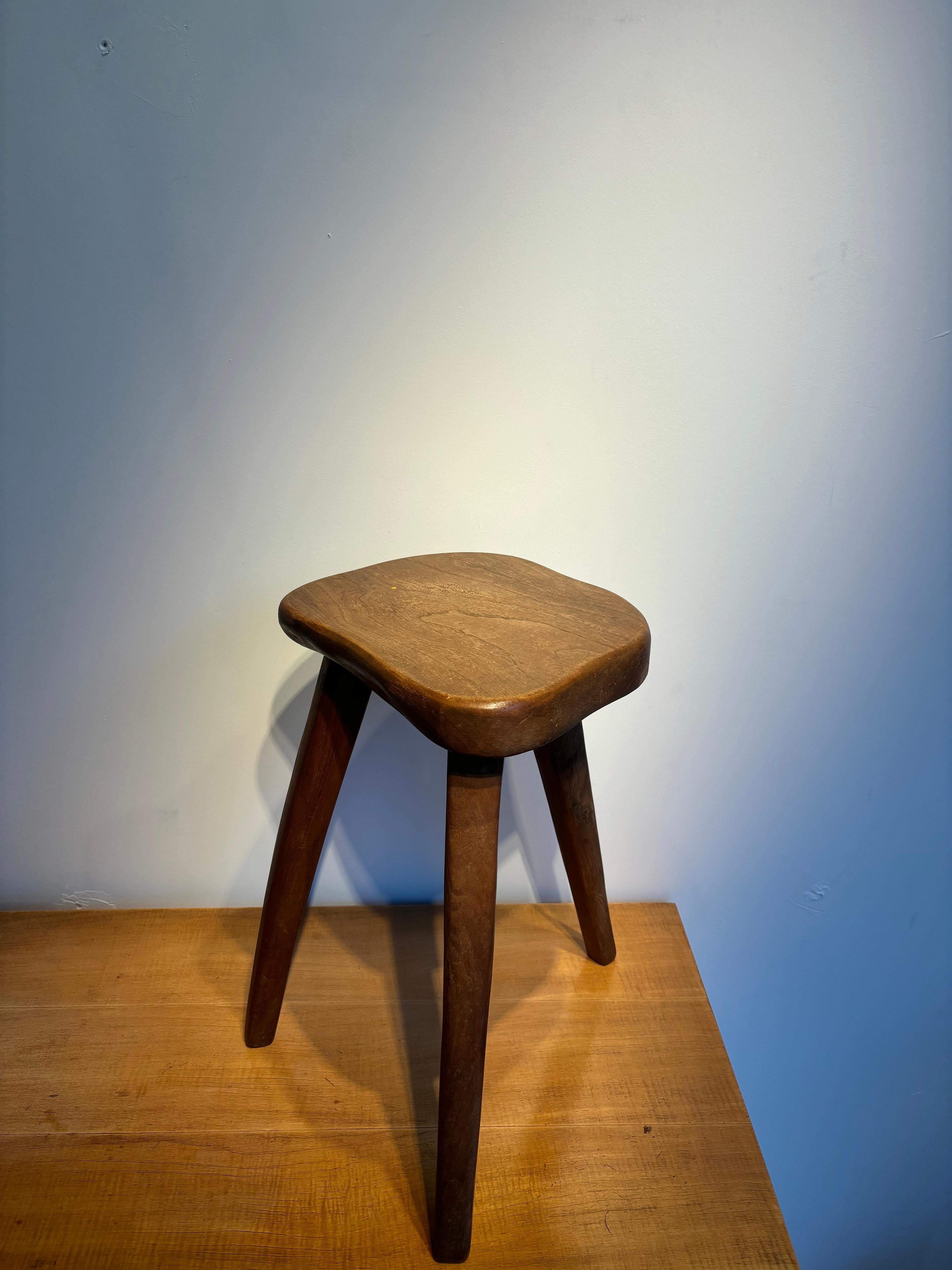 Legno Tabouret raro di Henri Bataille in vendita