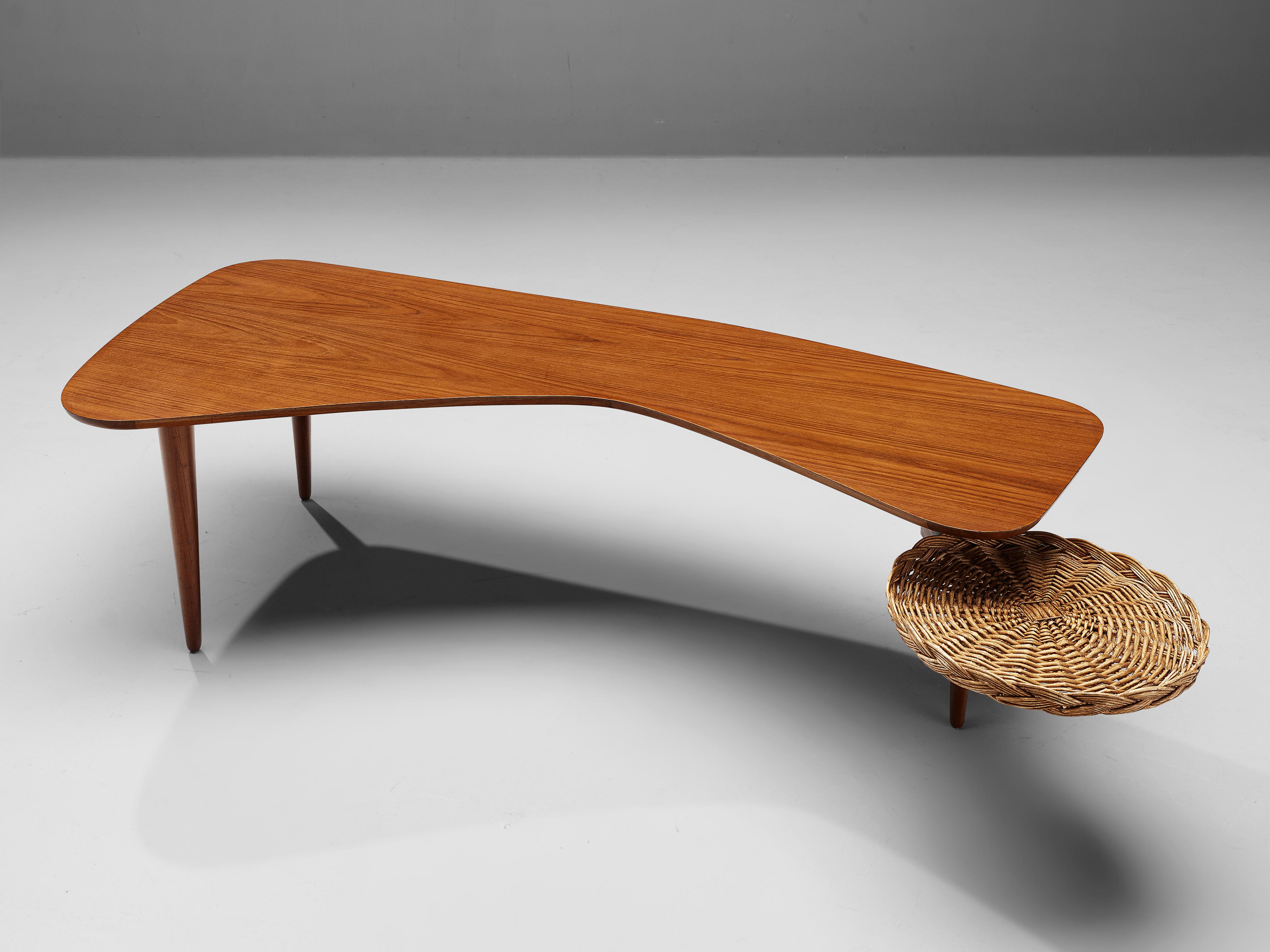 Taichiro Nakay (Nakai) for La Permanente Mobili Cantù, coffee table, teak veneer, reed, wood, Japan/Italy, 1950s

Taichiro Nakay is an incredibly talented Japanese designer who is mostly known for his participation at the Selettiva del Mobili