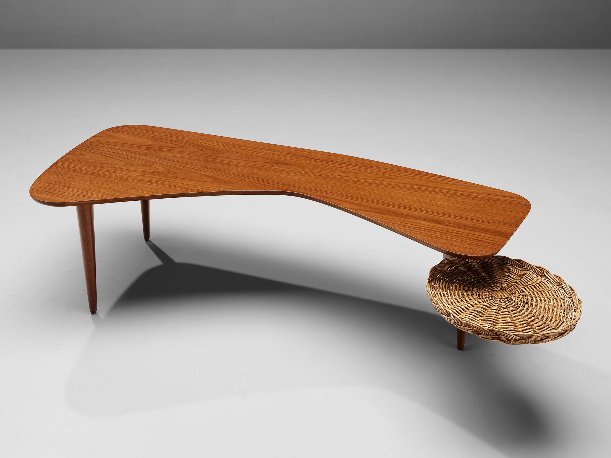Taichiro Nakay (Nakai) for La Permanente Mobili Cantù, coffee table, teak veneer, reed, wood, Japan/Italy, 1950s

Taichiro Nakay is an incredibly talented Japanese designer who is mostly known for his participation at the Selettiva del Mobili