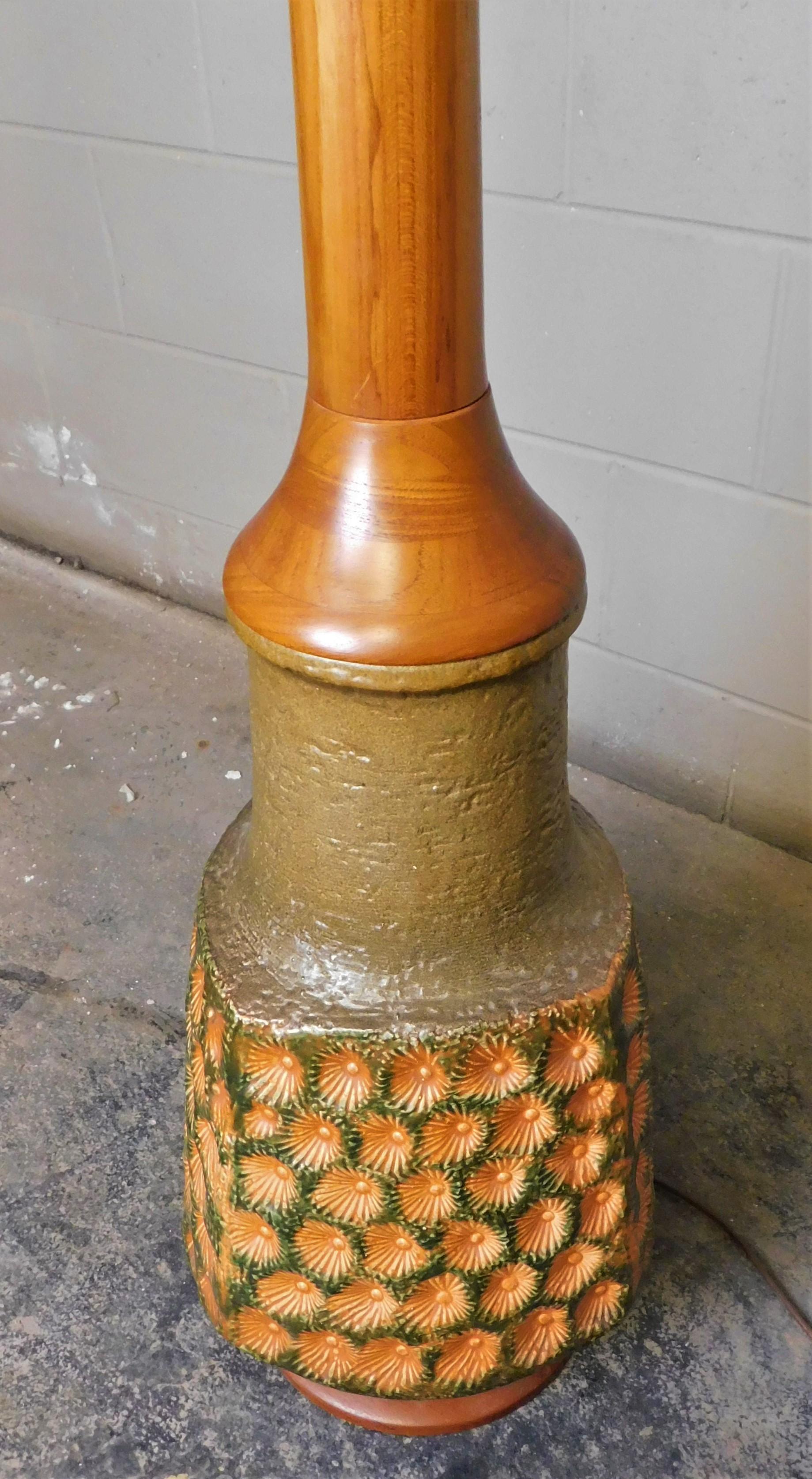 Rare Tall MCM Danish Teak Glazed Ceramic Sculptural Floor Lamp Over In Good Condition For Sale In Hamilton, Ontario