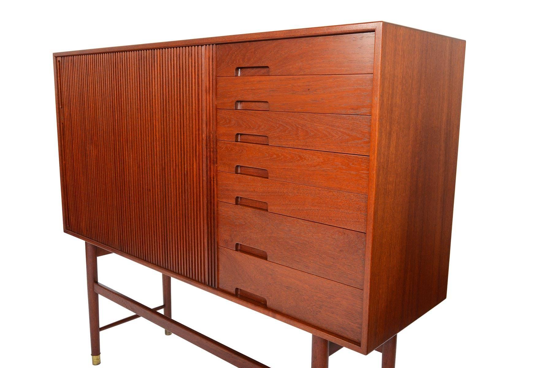 Rare Midcentury Teak Credenza by Ib Kofod Larsen for Christiansen & Larsen 3
