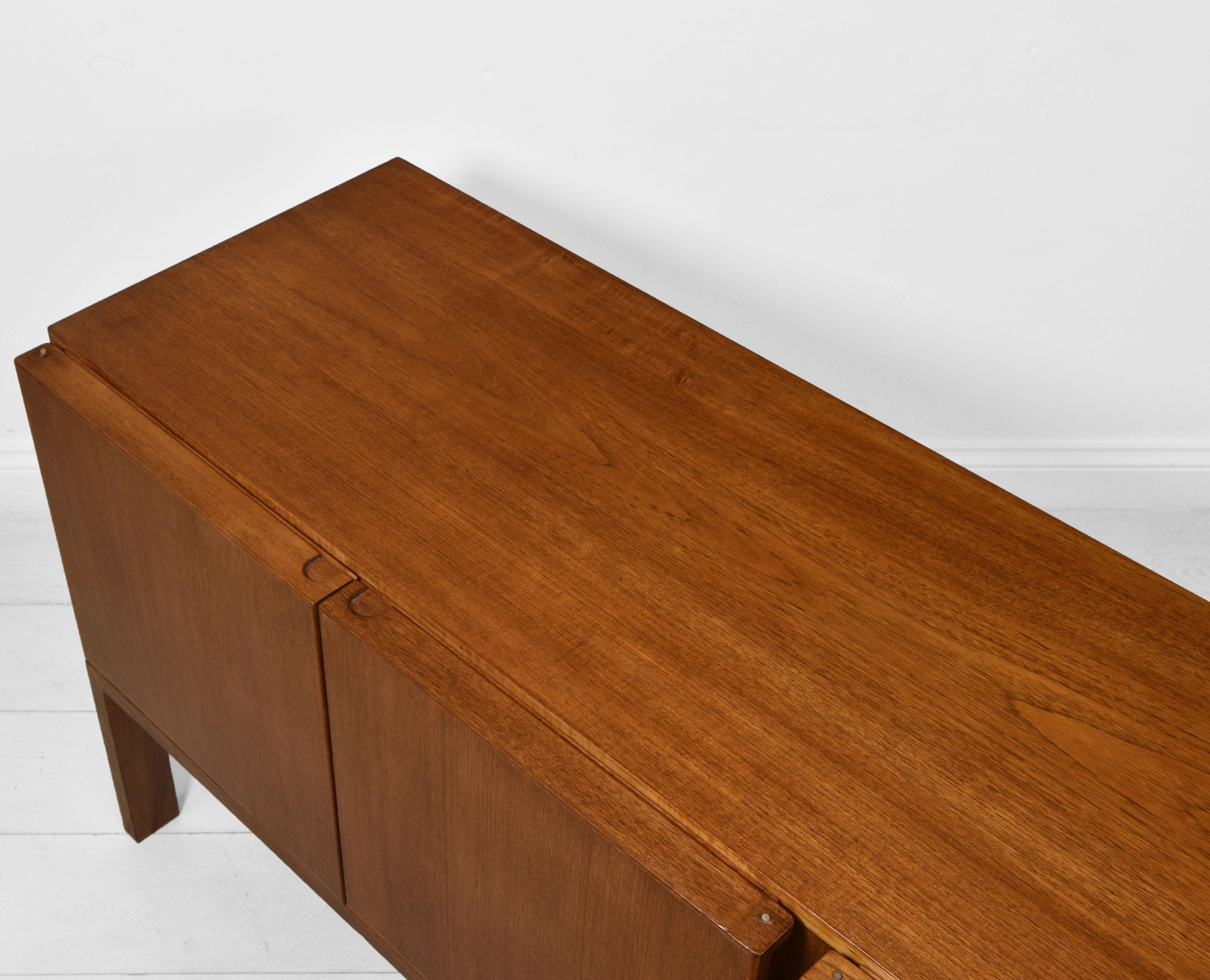 20th Century Rare Teak Modernist Sideboard Designed by Robert Heritage for Gordon Russell 