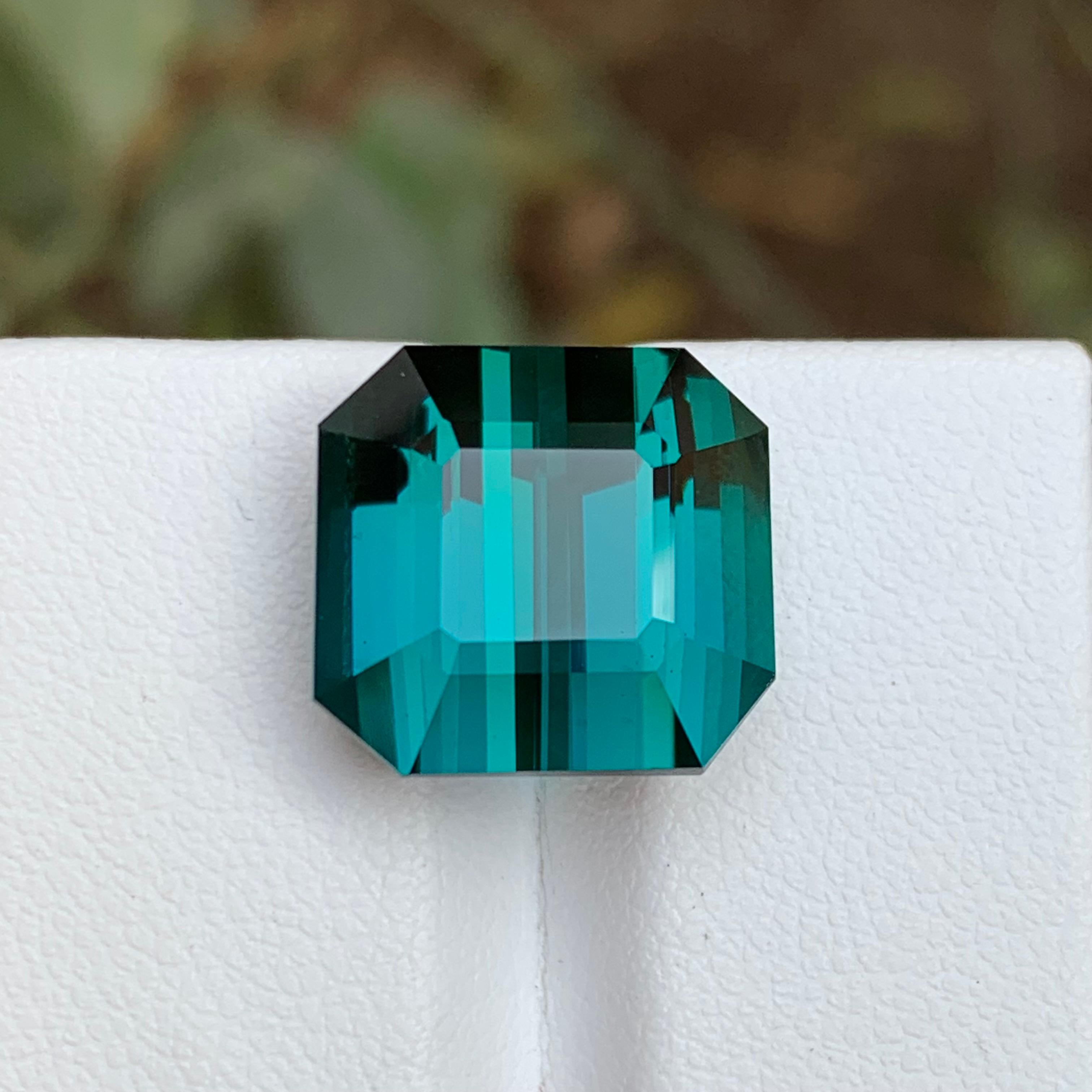 Women's or Men's Rare Teal Blue Flawless Tourmaline Gemstone, 15.30 Ct Emerald Cut-Ring/Pendant For Sale
